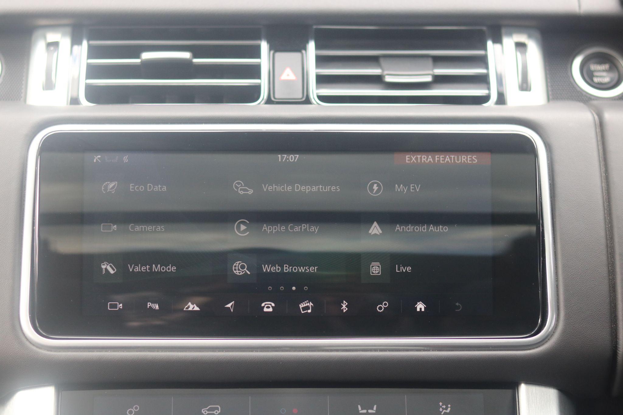 Land Rover Range Rover view 18