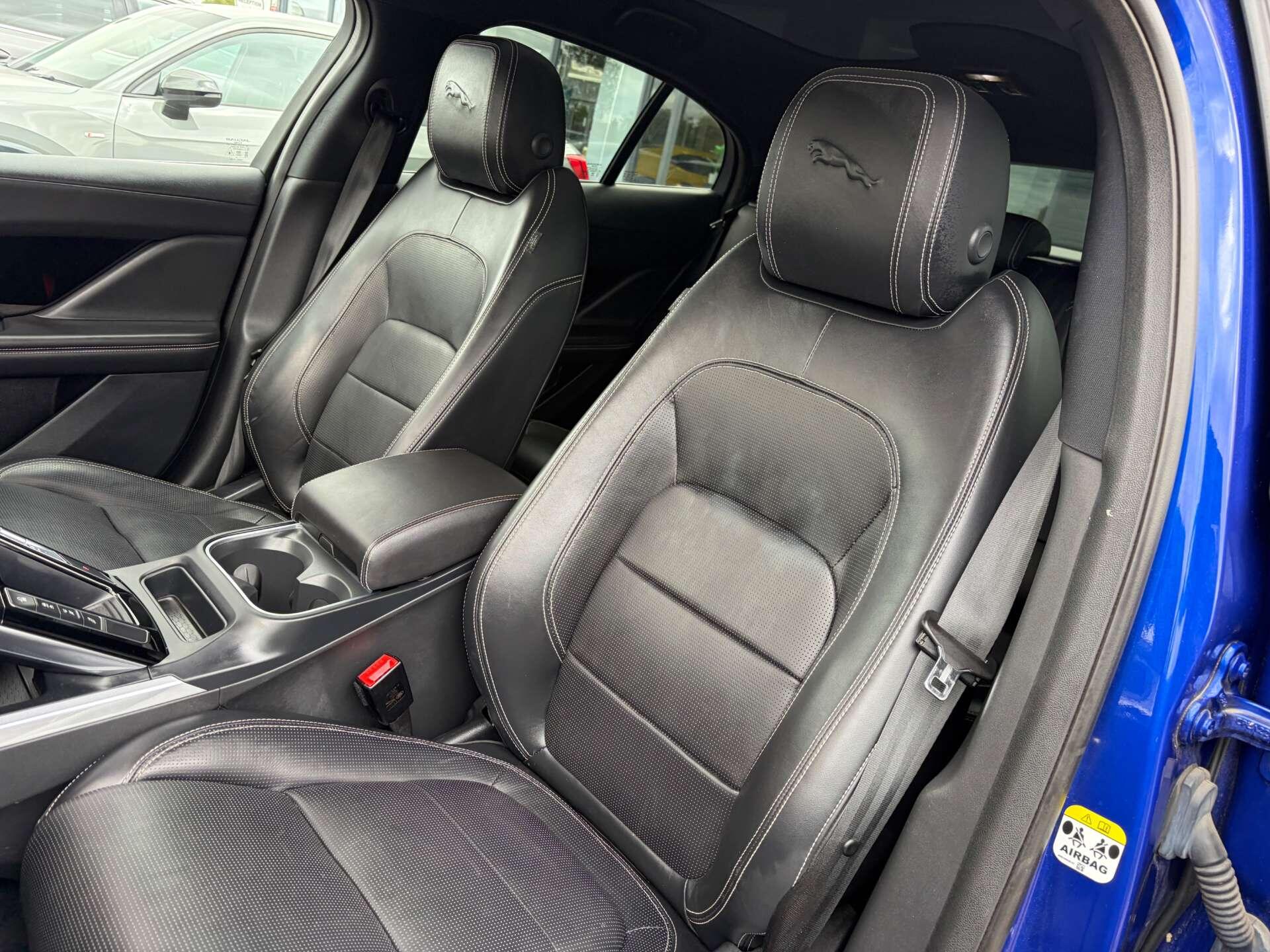 Jaguar I-Pace view 17