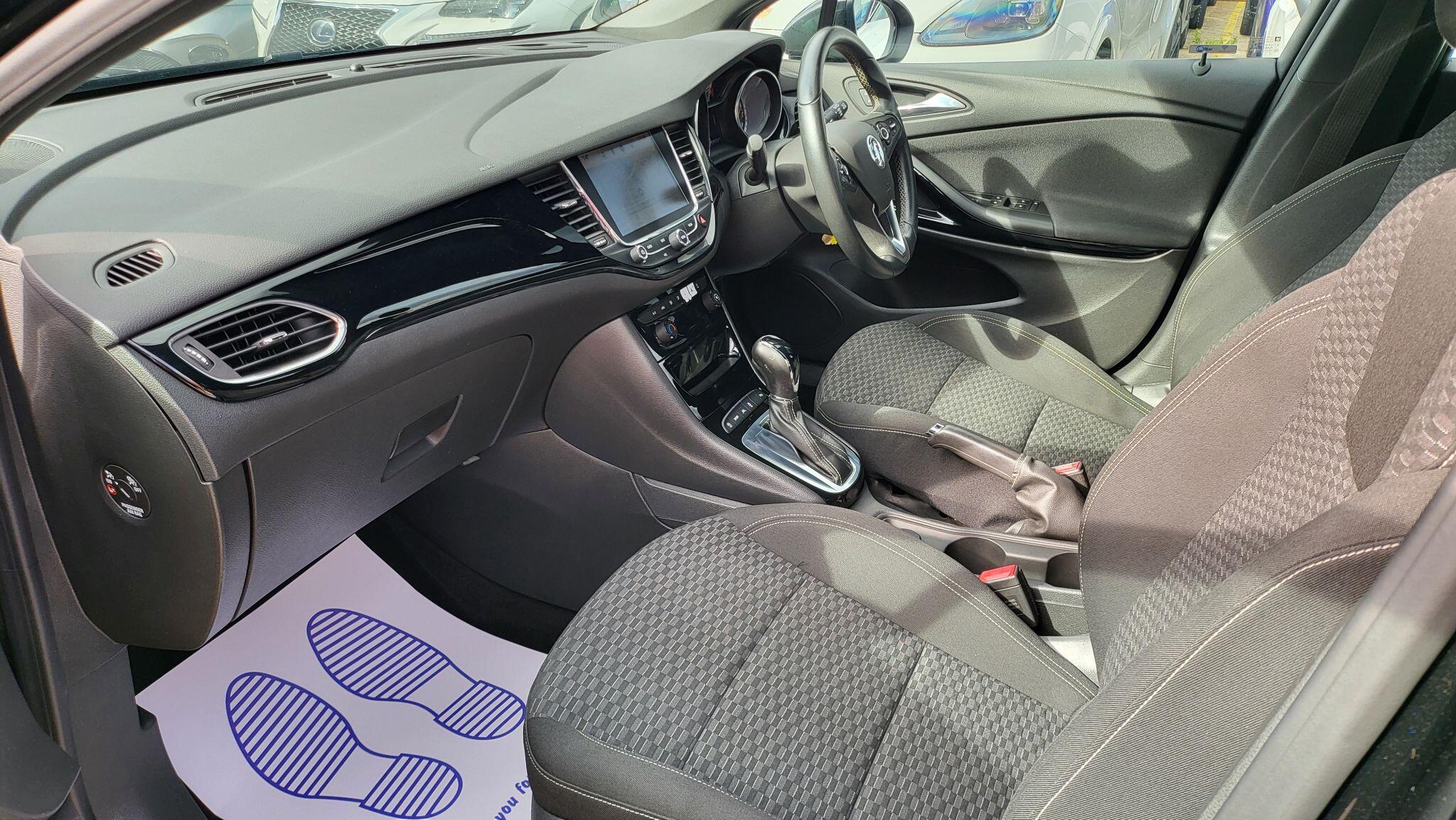 Vauxhall Astra view 2