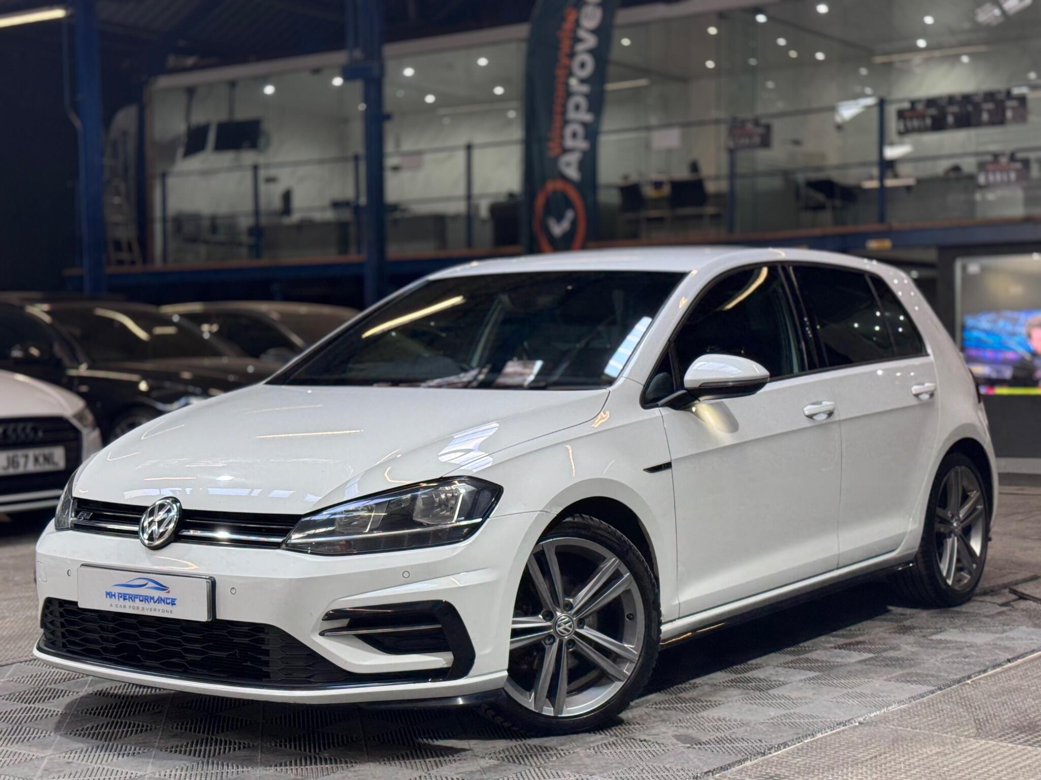 Volkswagen Golf main image