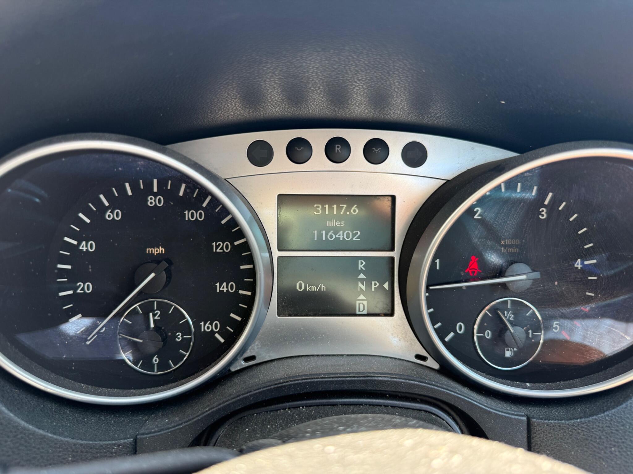 Mercedes-Benz M Class view 10