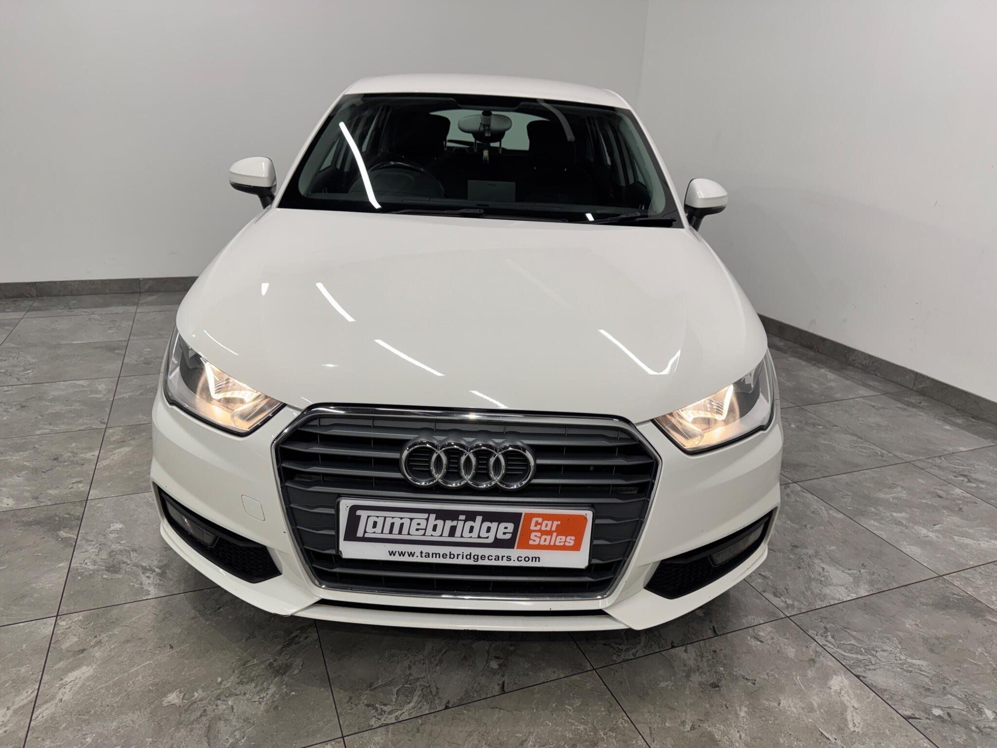 Audi A1 view 3