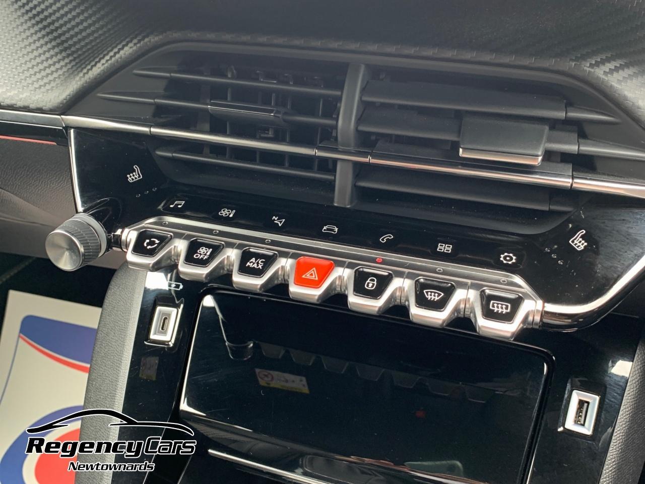 Peugeot 2008 view 12