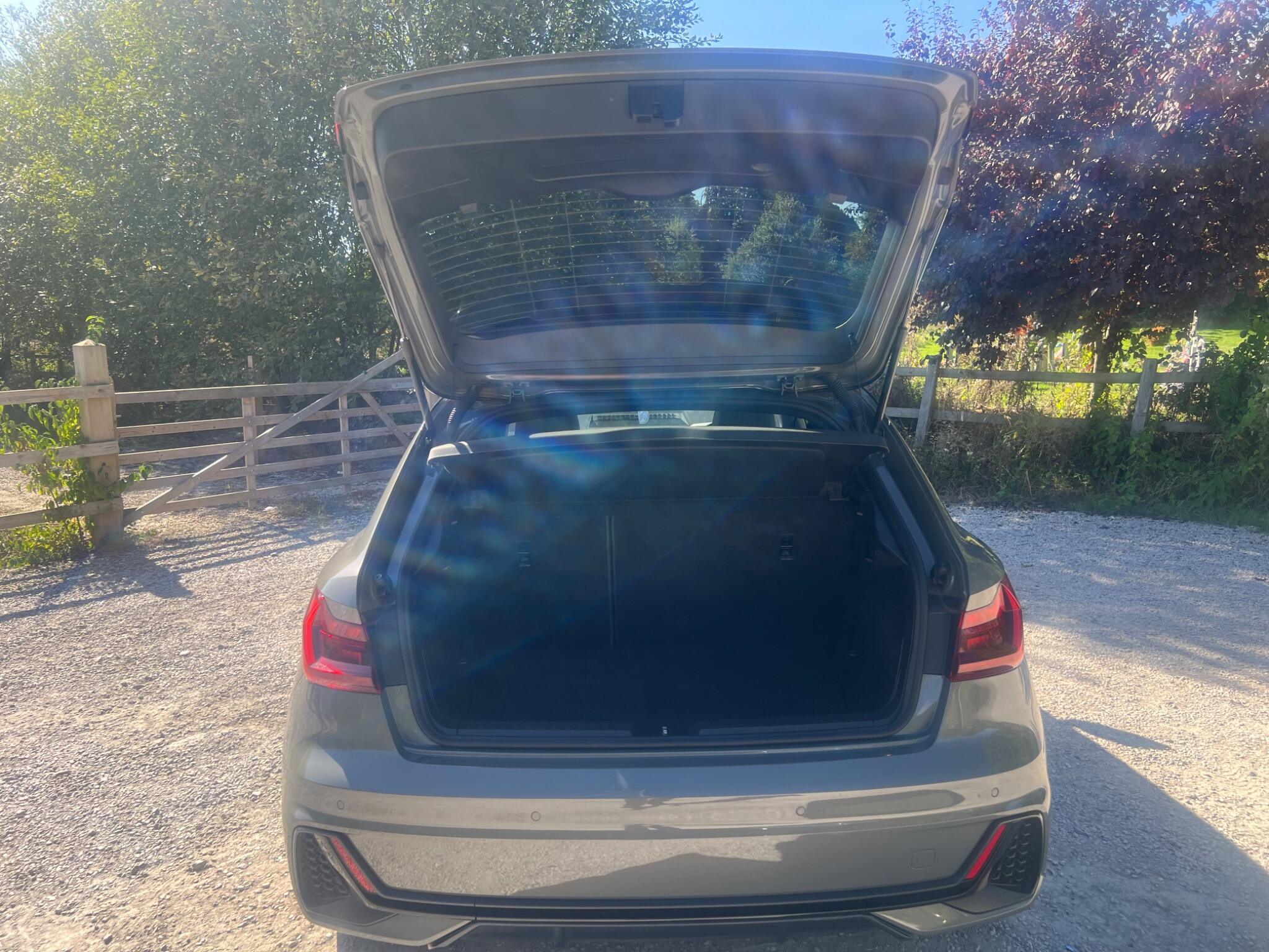 Audi A1 view 12
