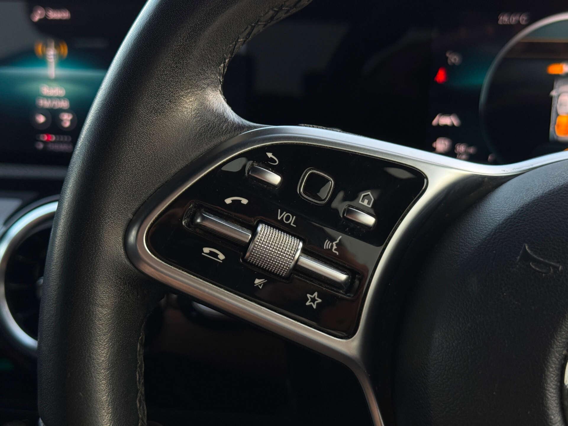 Mercedes-Benz A Class view 60