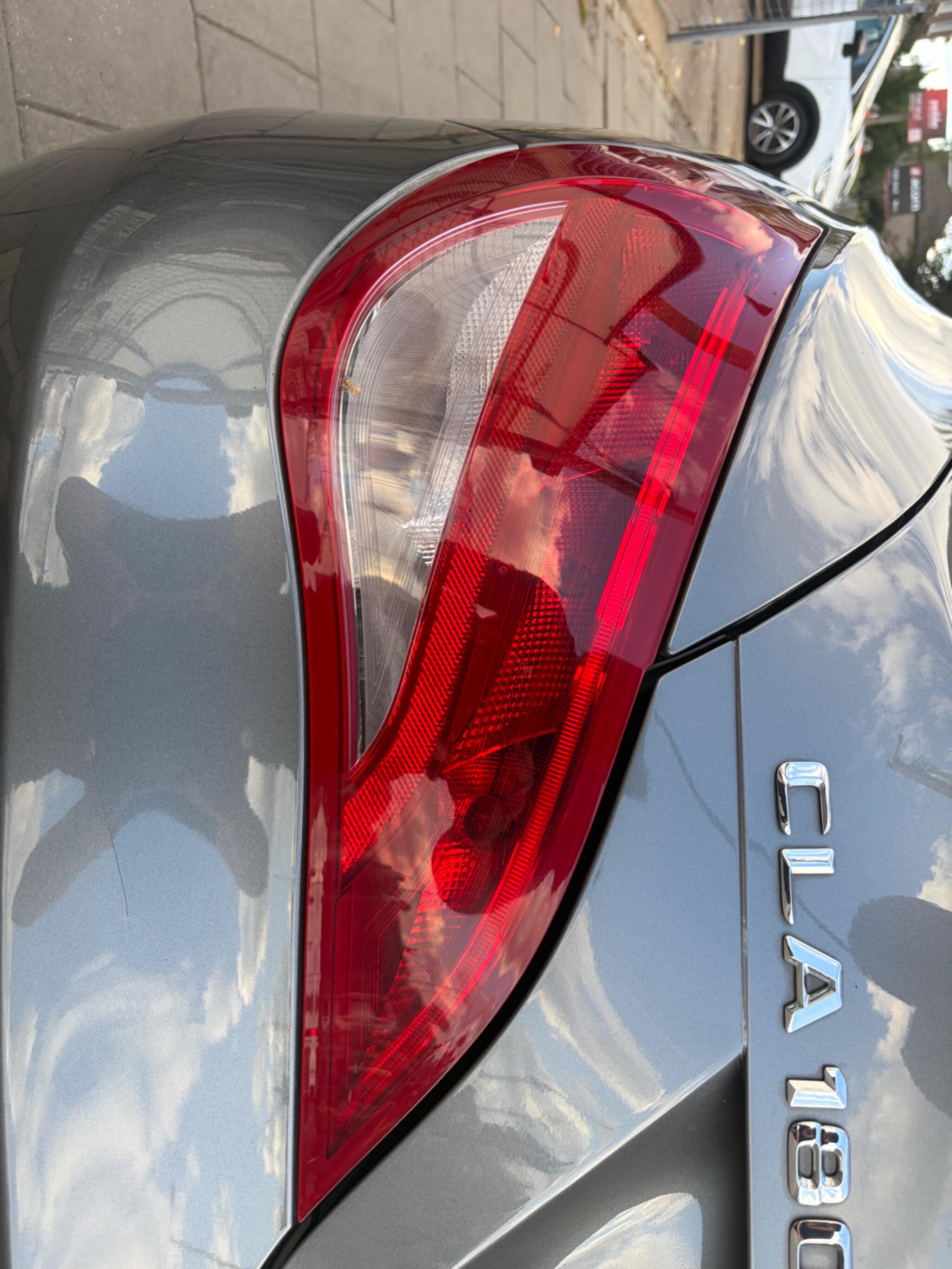 Mercedes-Benz Cla view 28