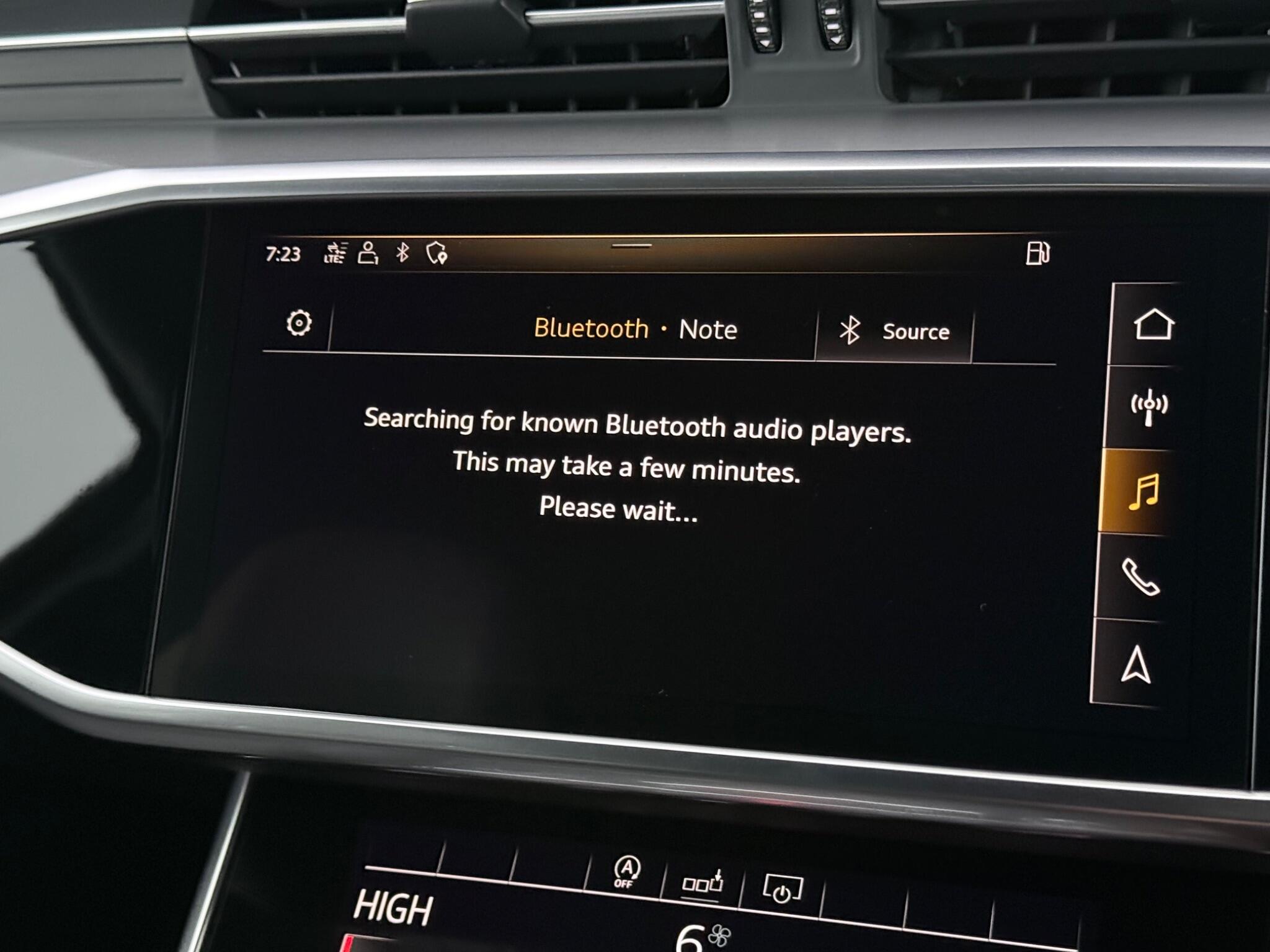 Audi A6 view 27