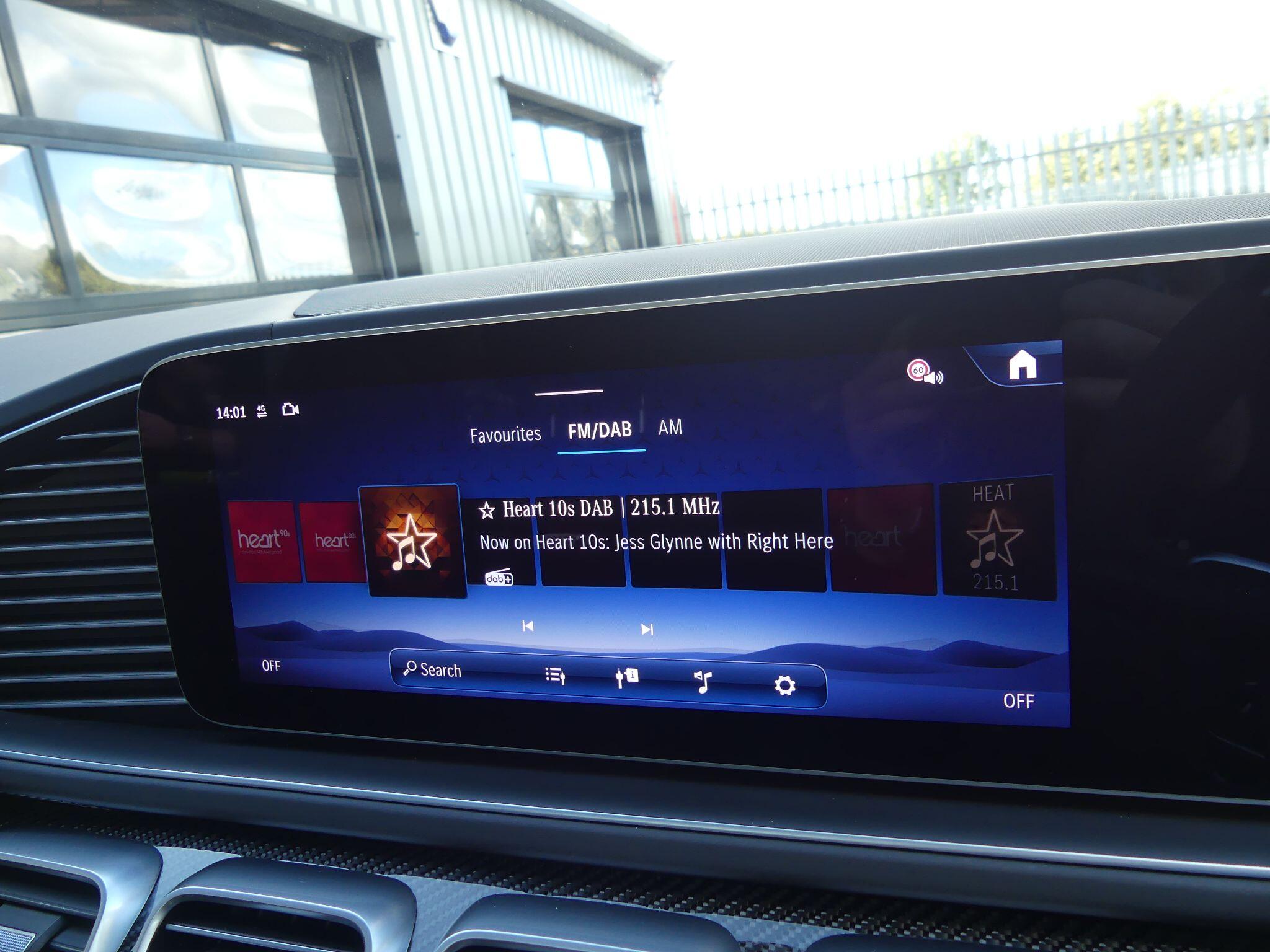 Mercedes-Benz Gle view 21