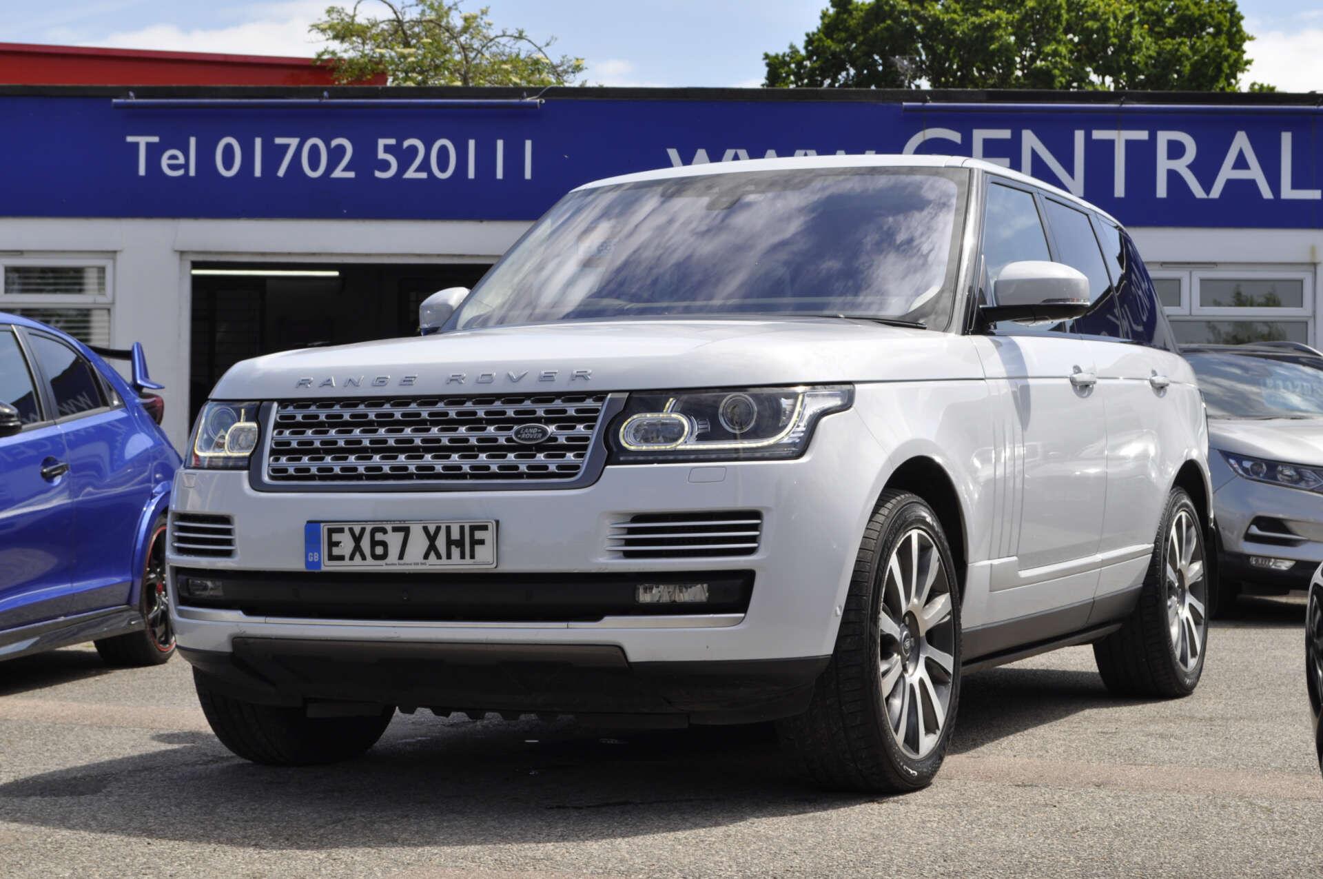 Land Rover Range Rover view 32