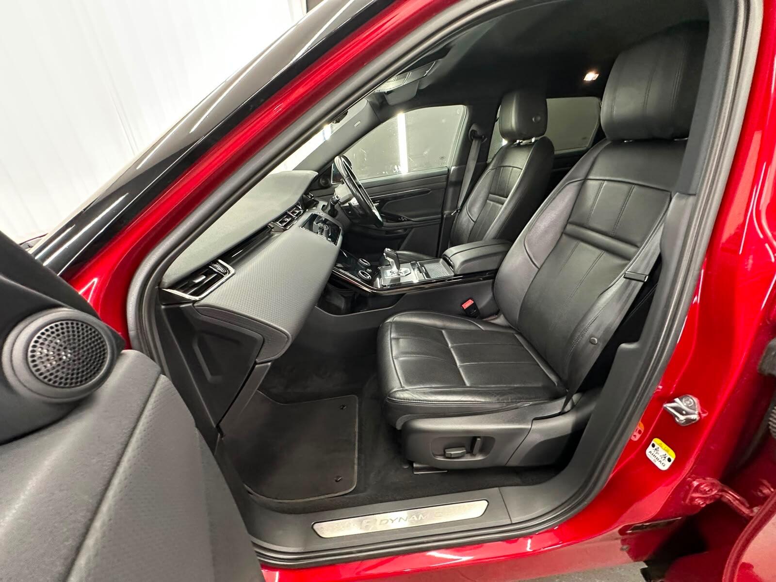 Land Rover Range Rover Evoque view 29