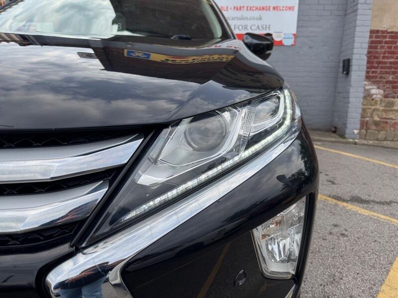 Mitsubishi Eclipse Cross view 10