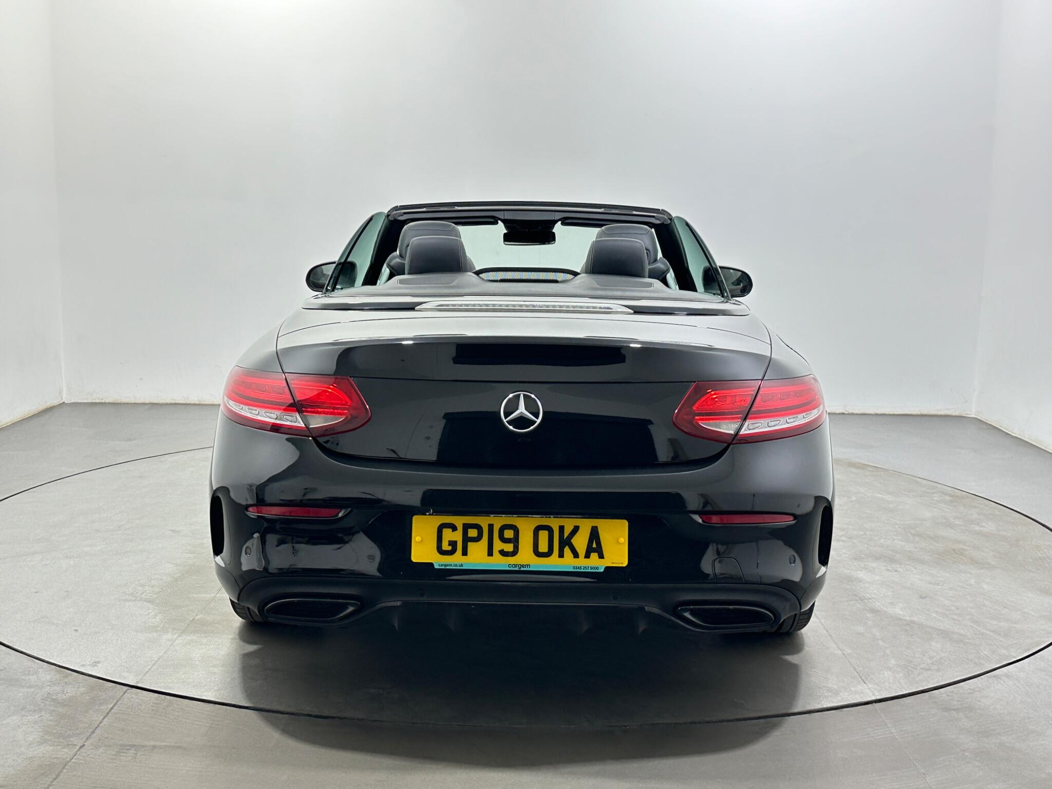 Mercedes-Benz C Class view 7