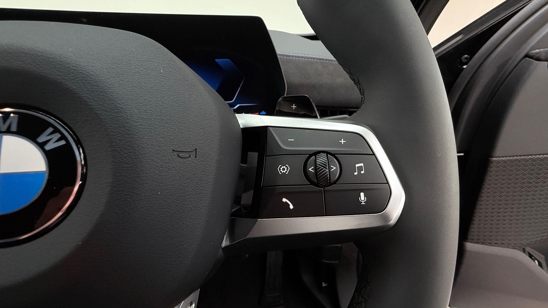 BMW X2 view 18