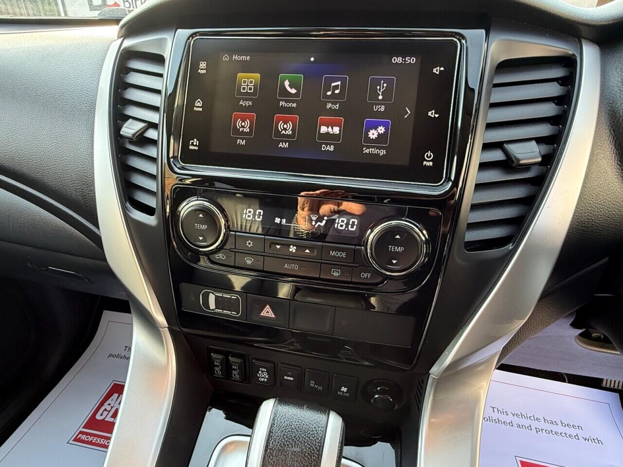 Mitsubishi Shogun Sport view 19