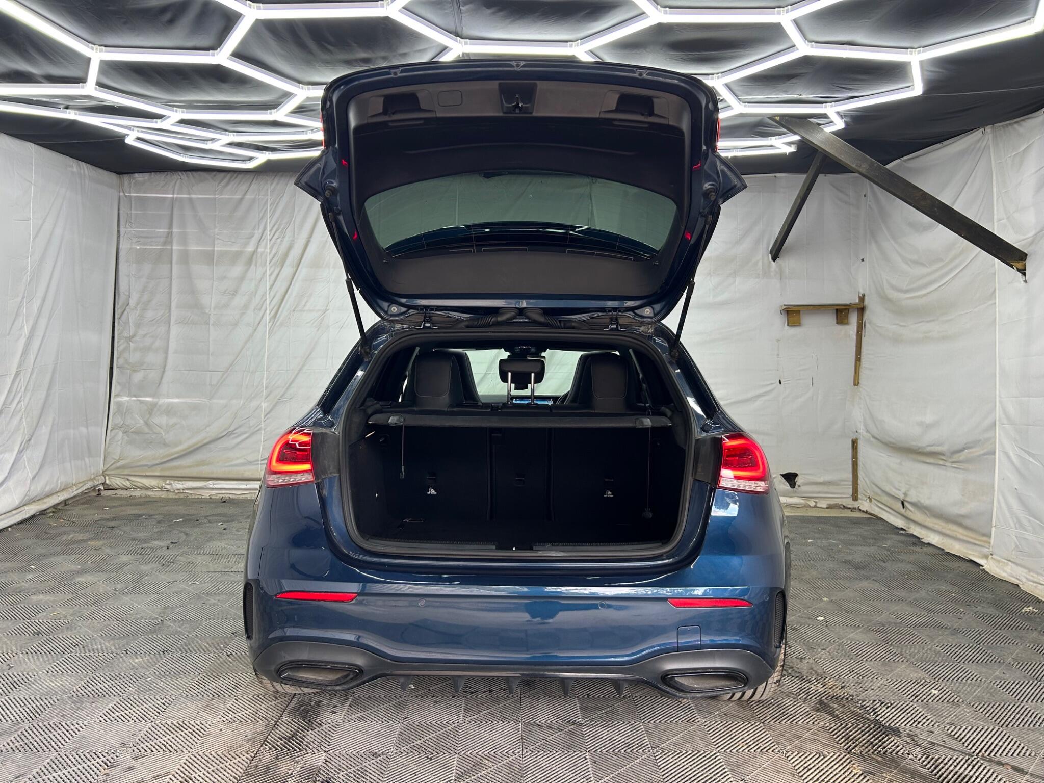 Mercedes-Benz A Class view 39