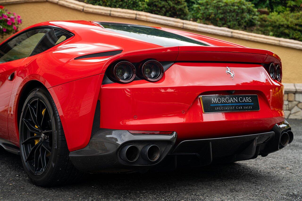 Ferrari 812 view 11