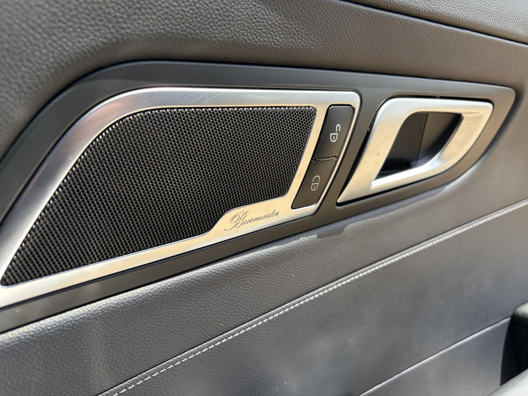 Mercedes-Benz Amg GT view 26