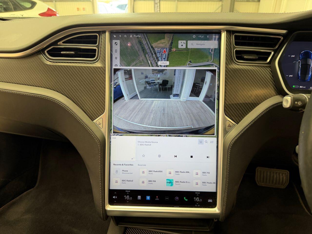 Tesla Model S view 36