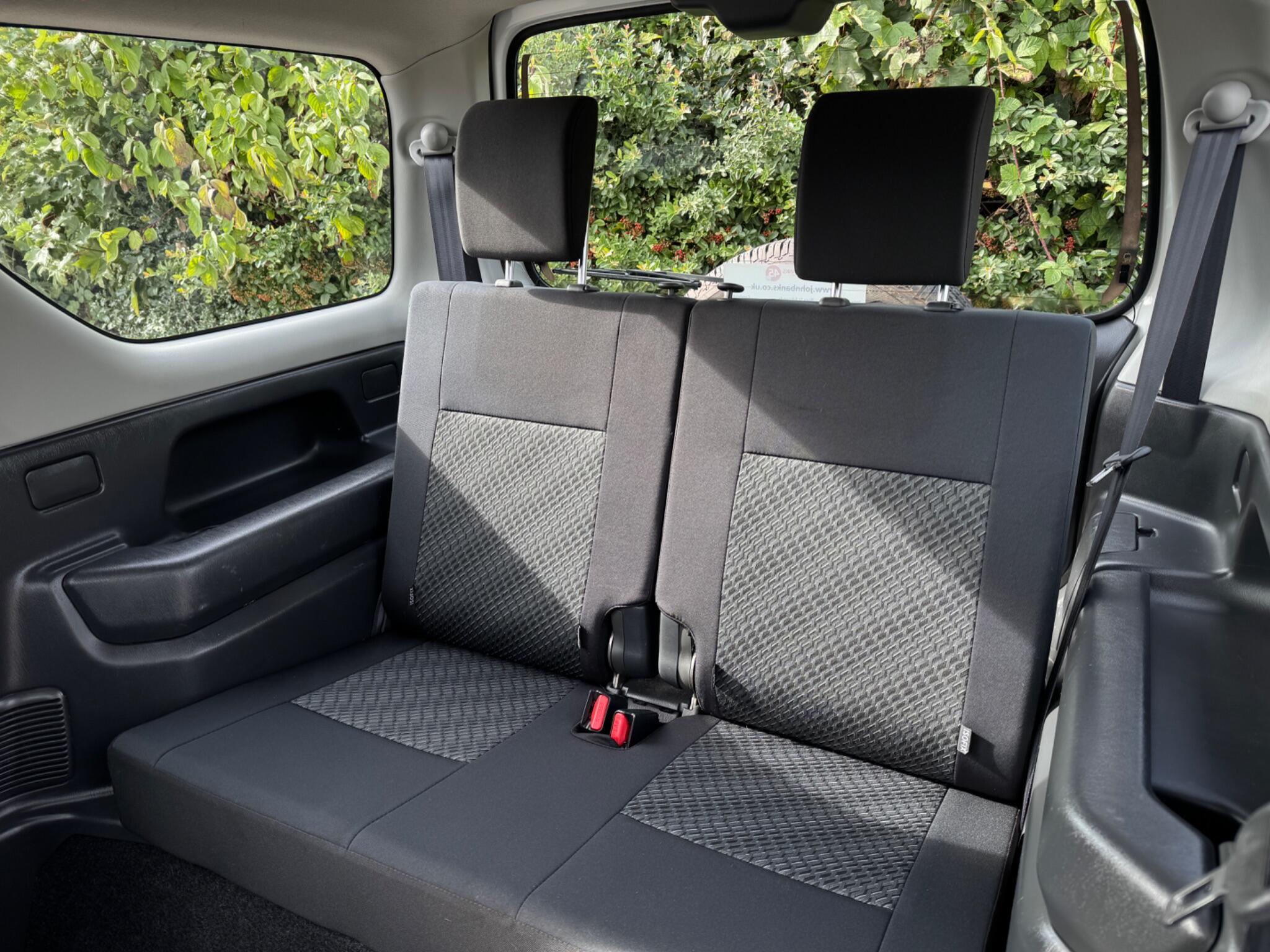 Suzuki Jimny view 27