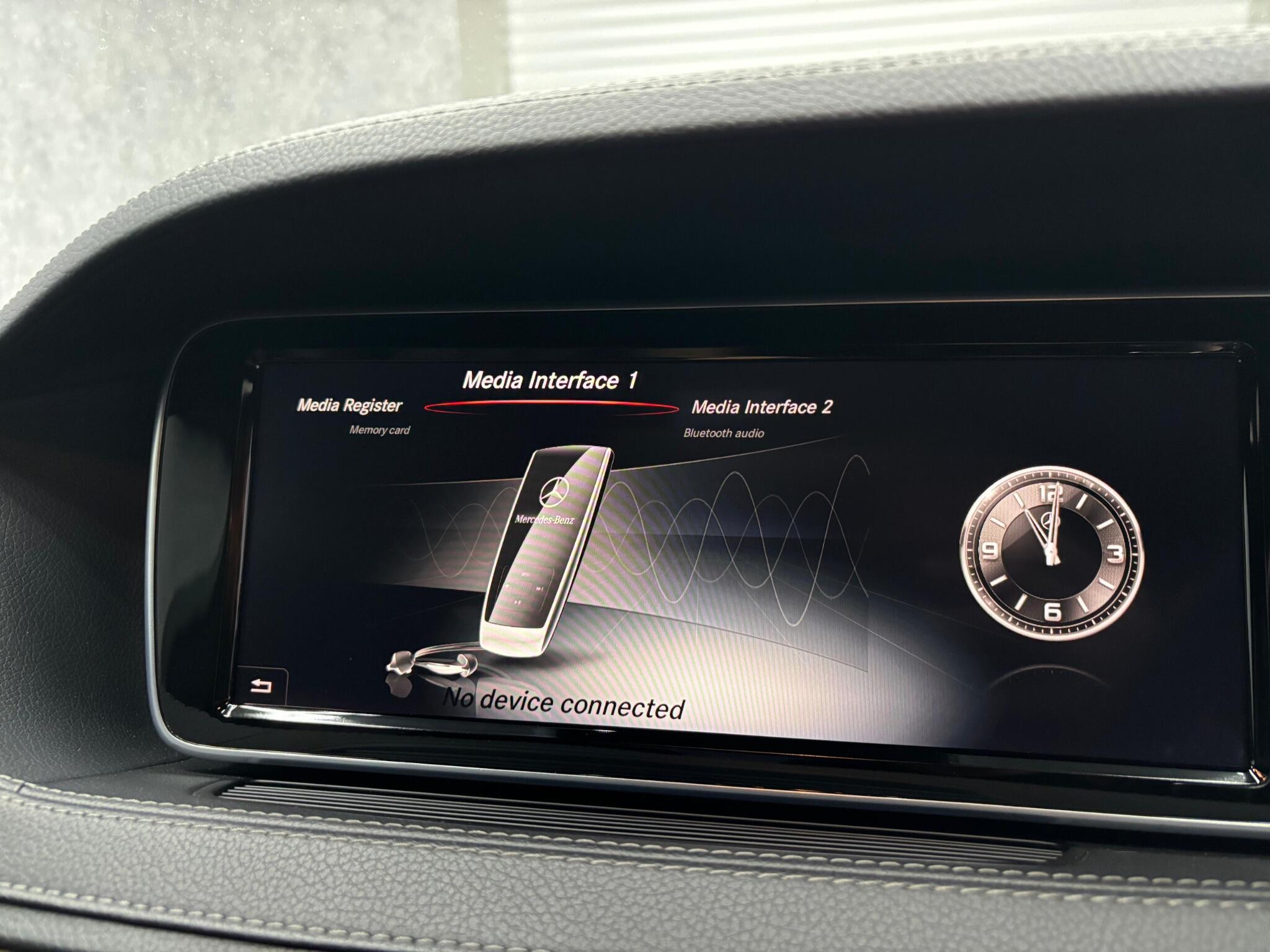 Mercedes-Benz S Class view 38