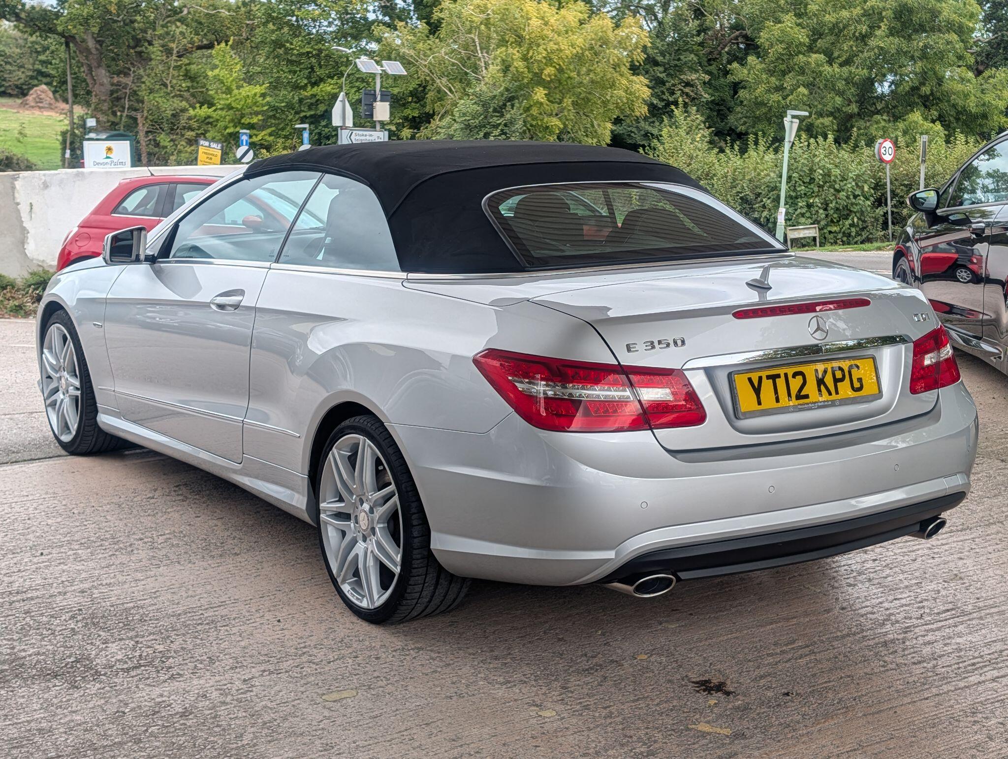 Mercedes-Benz E-Class view 15
