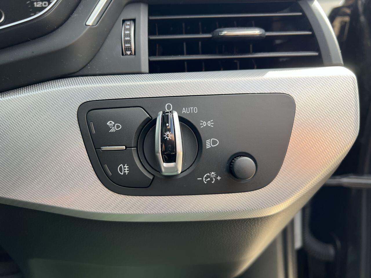 Audi A4 view 65
