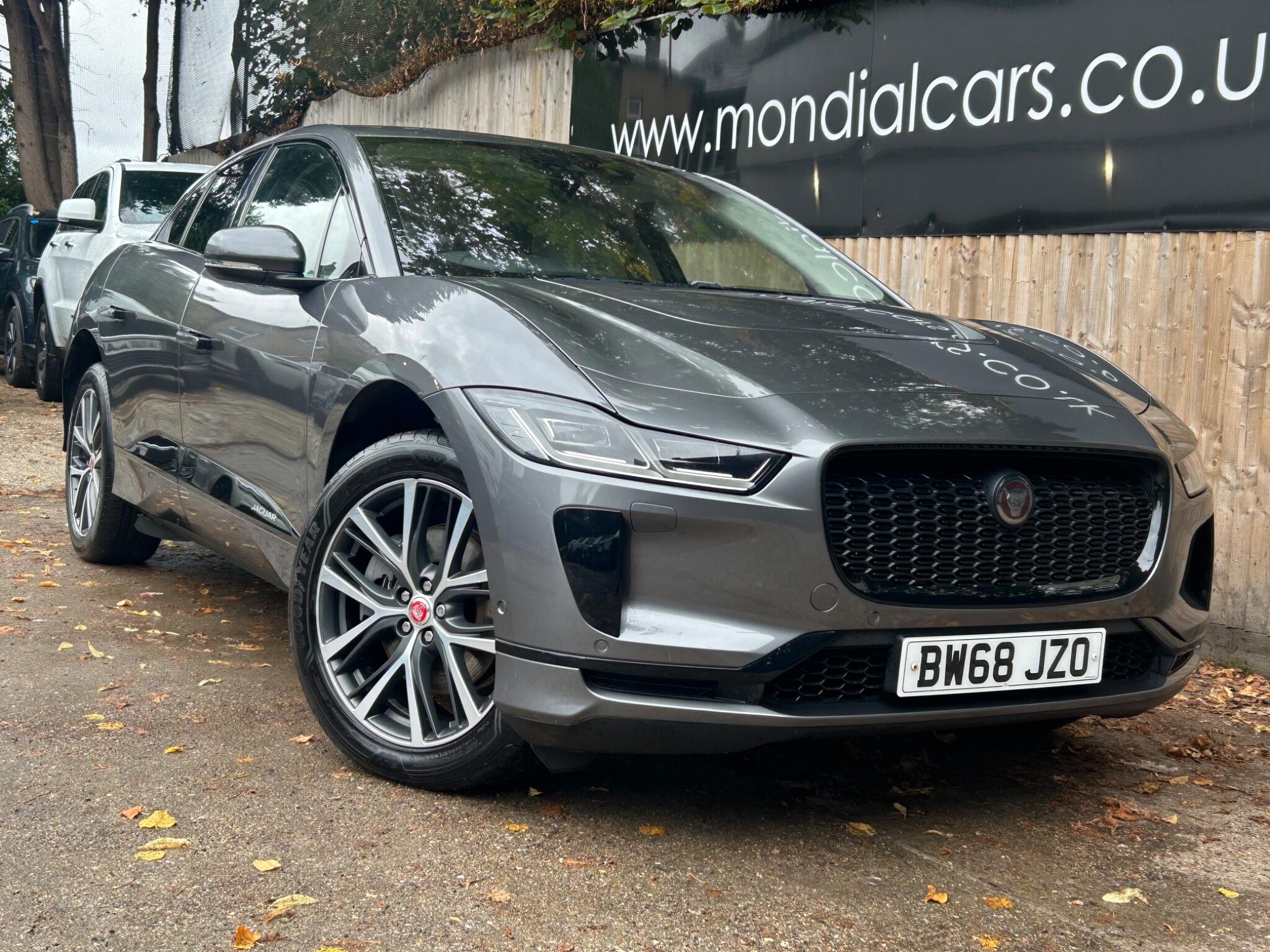 Jaguar I-Pace view 13
