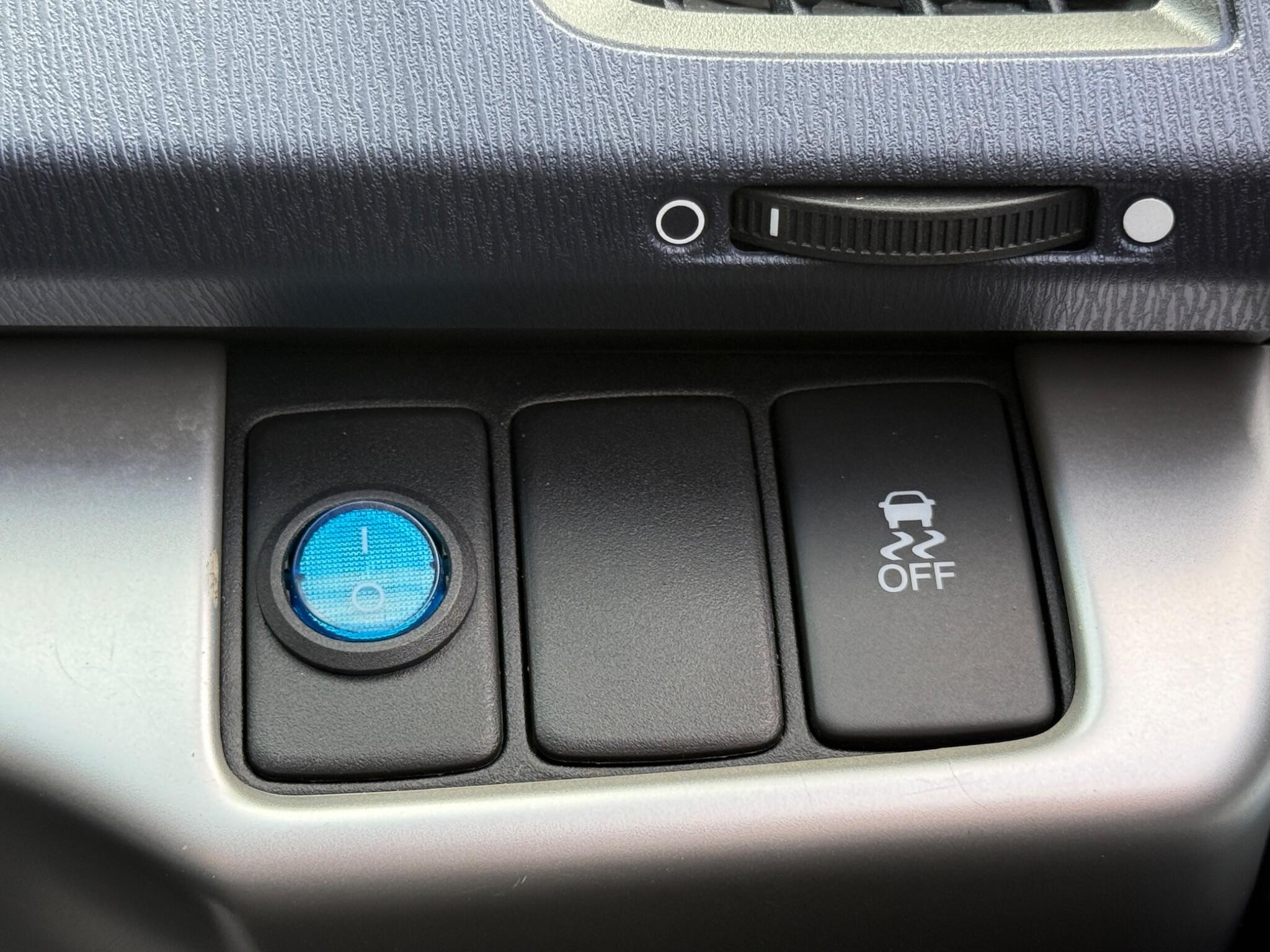 Honda Odyssey - Image 81