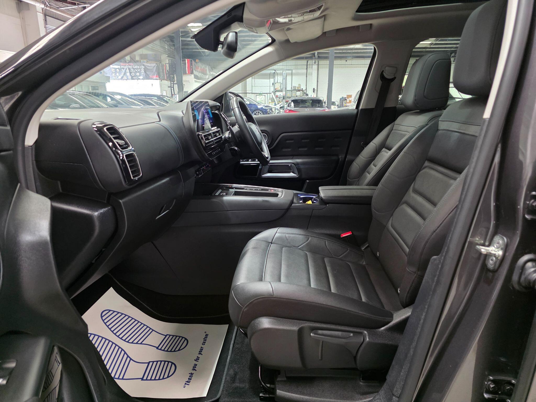 Citroen C5 Aircross view 26