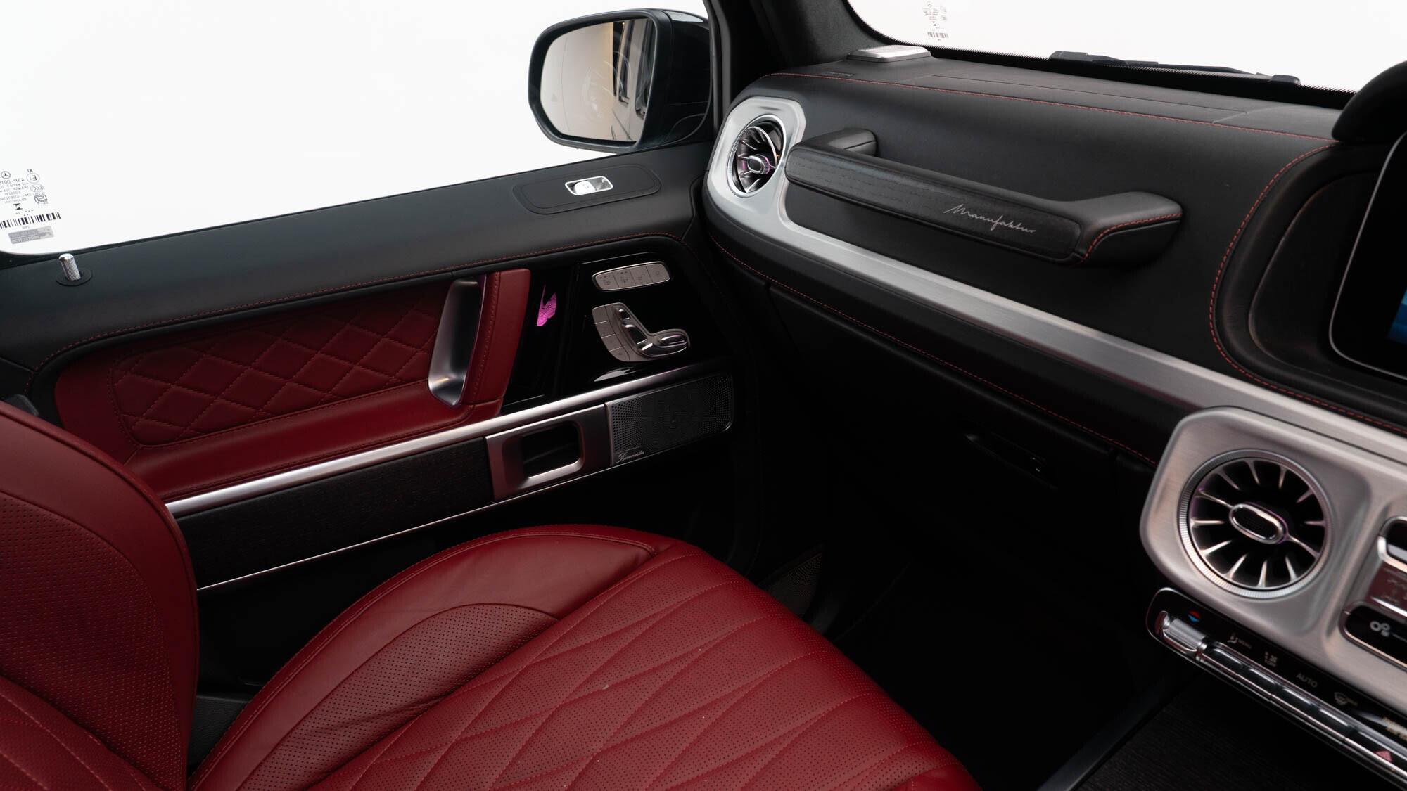 Mercedes-Benz G Class view 15