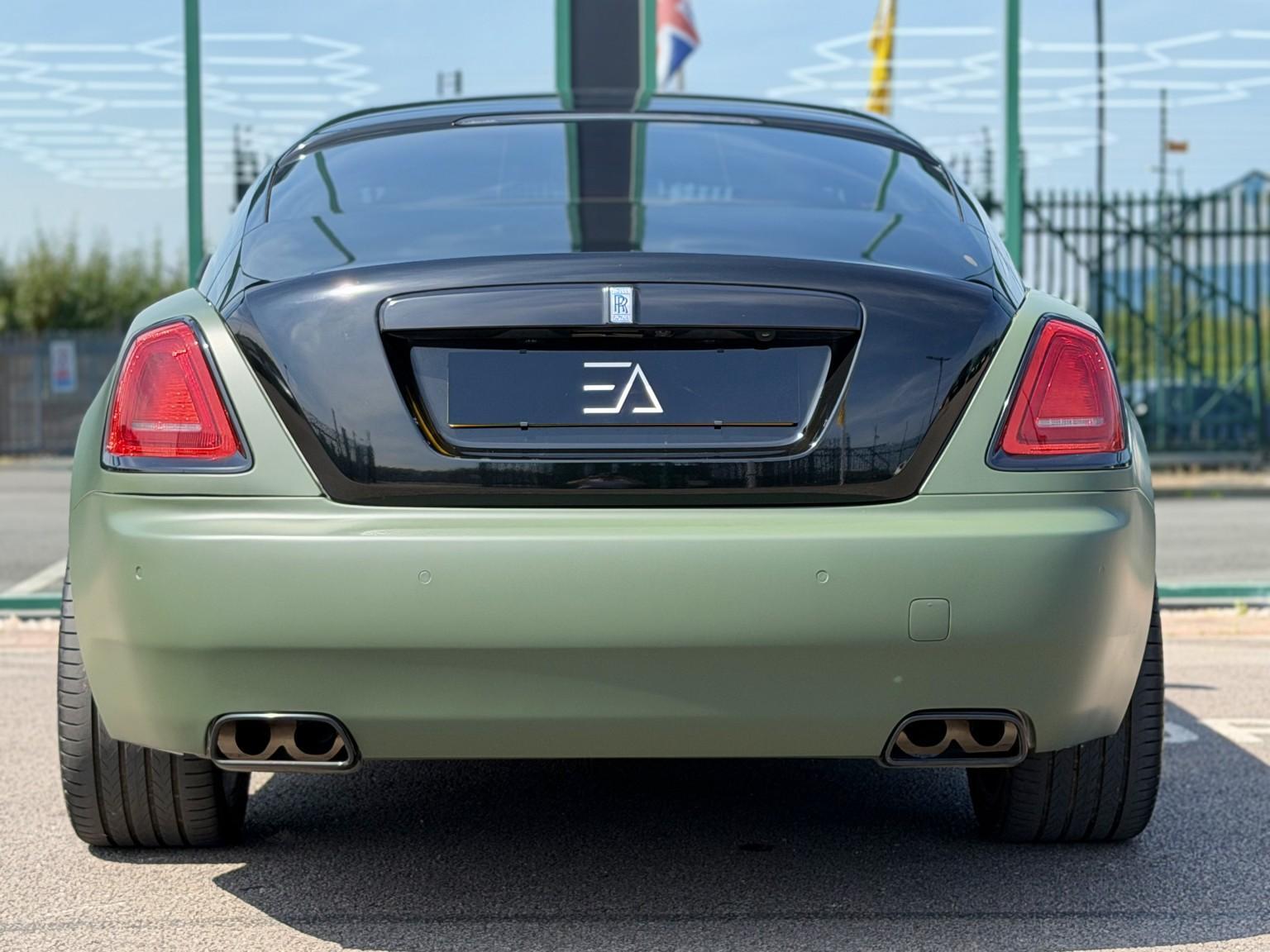 Rolls-Royce Wraith view 6