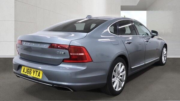 Volvo S90 view 2