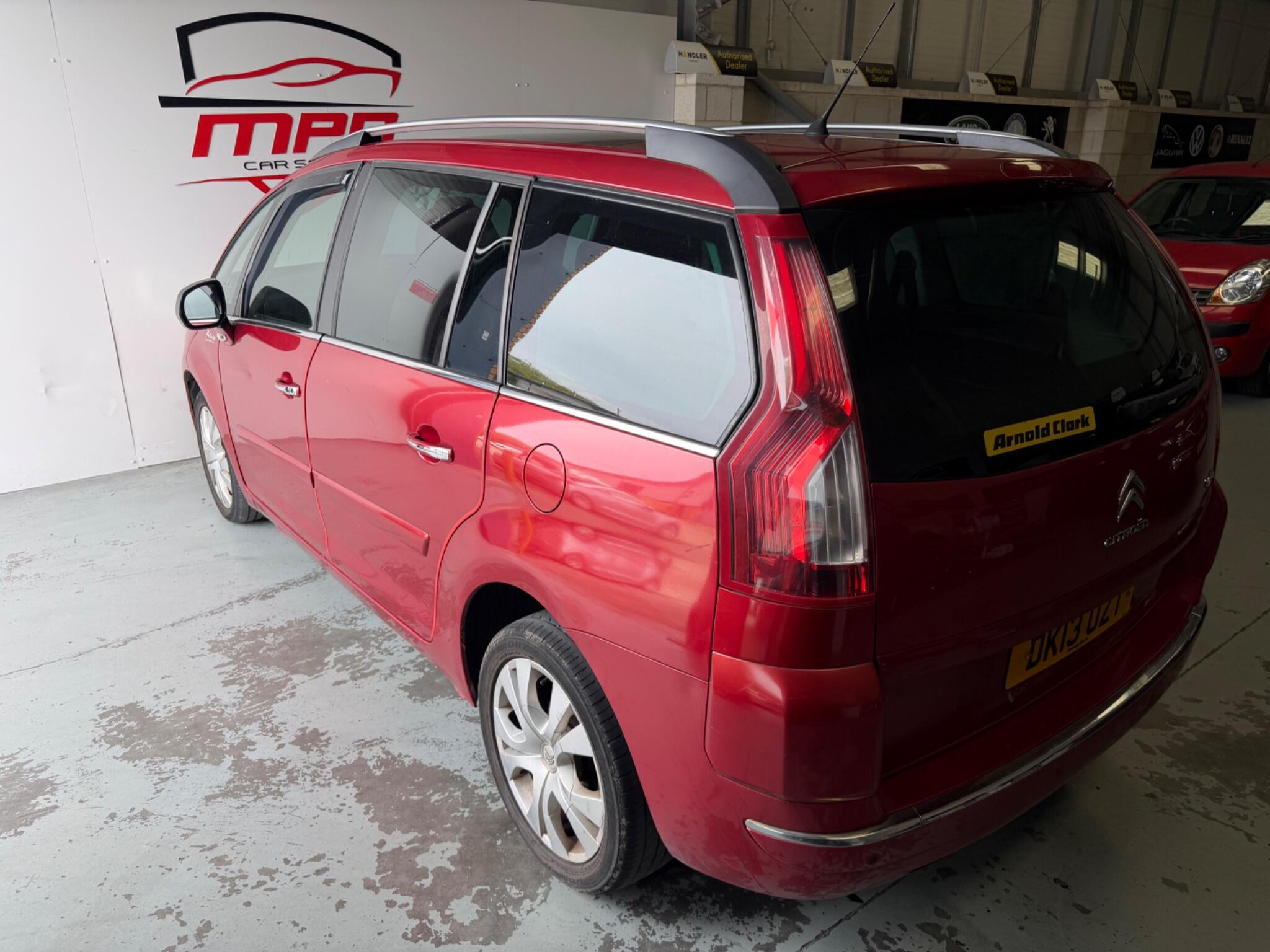 Citroen Grand C4 Picasso view 9