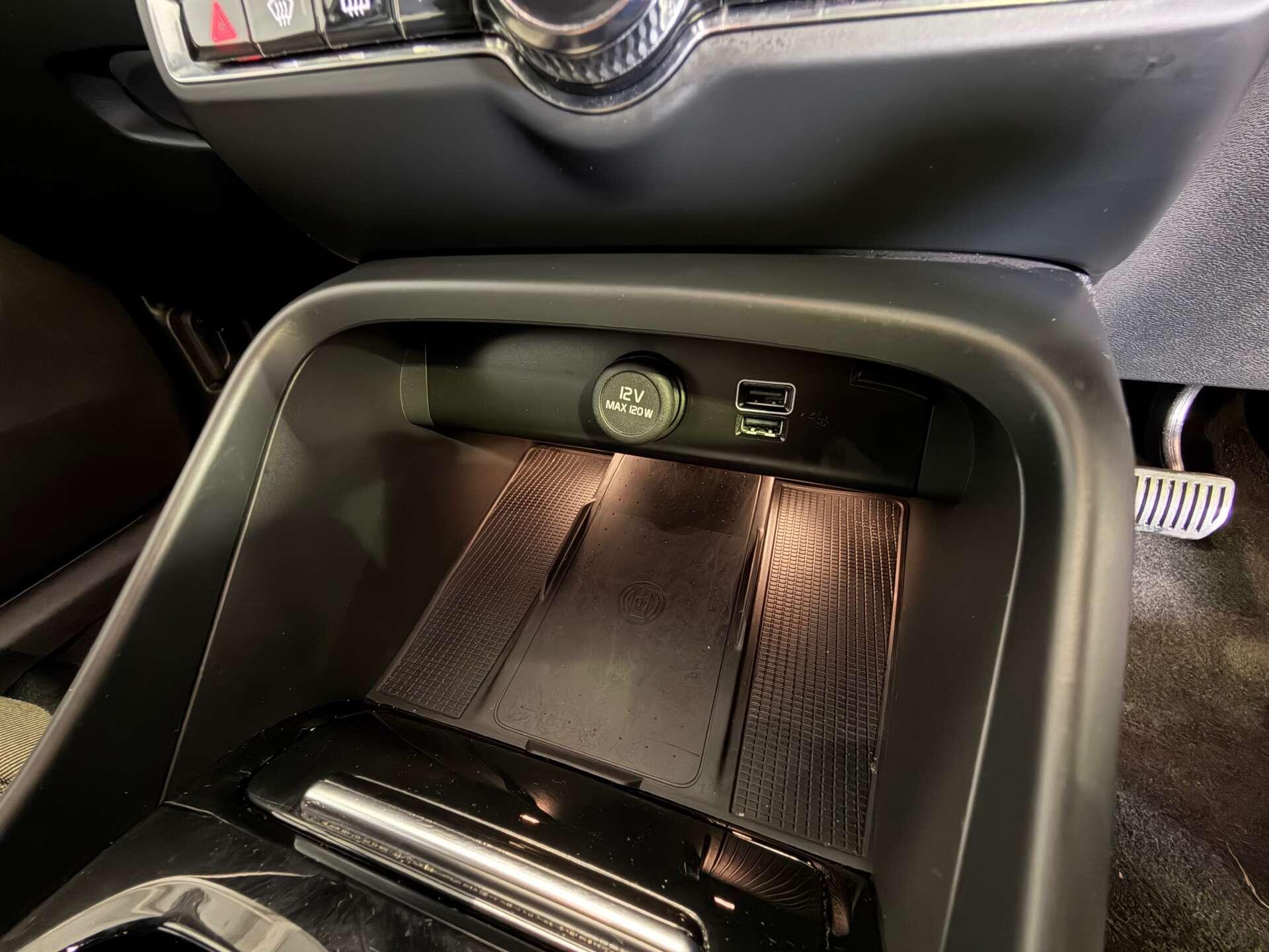 Volvo XC40 view 33