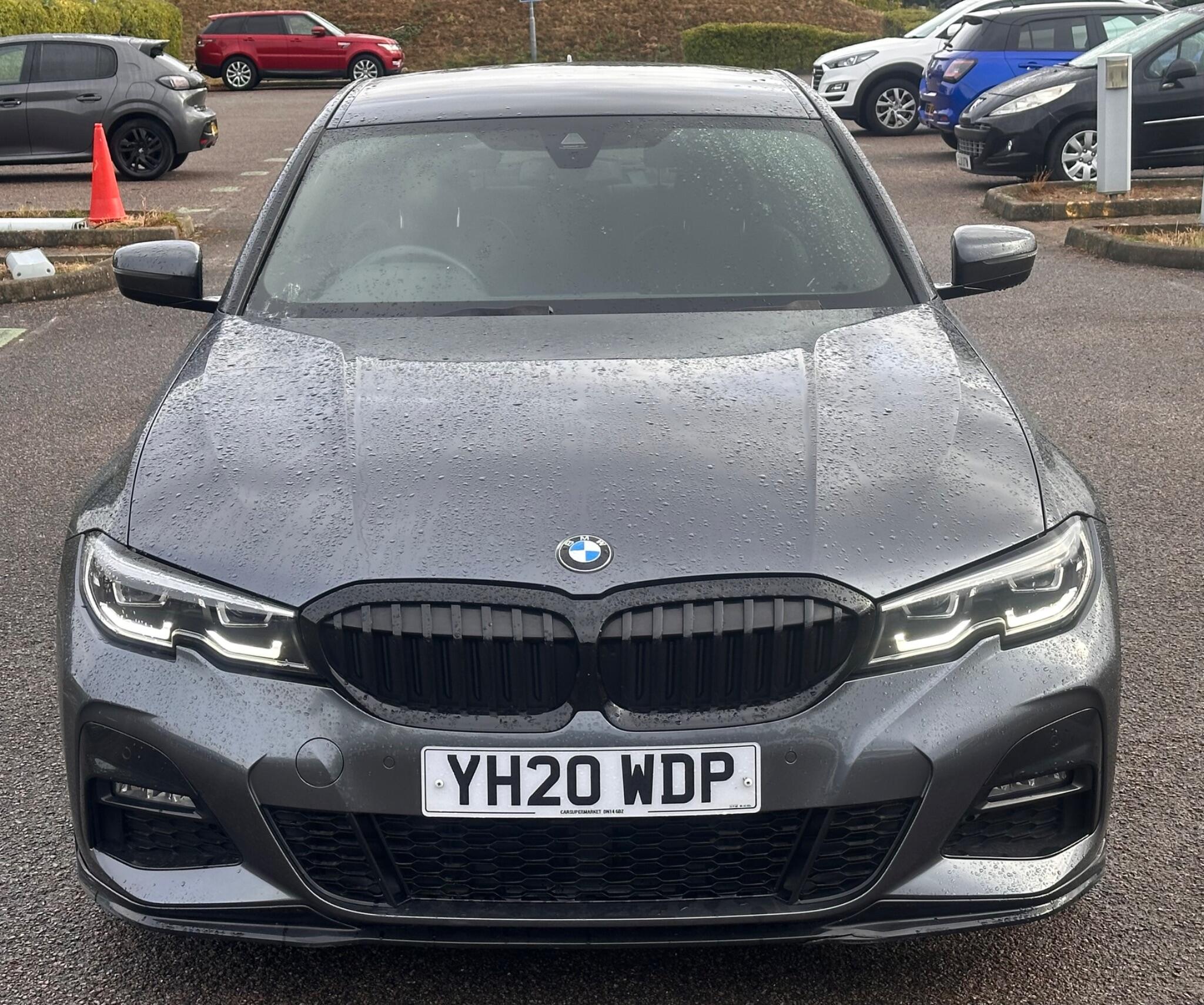 BMW 3 Series view 8