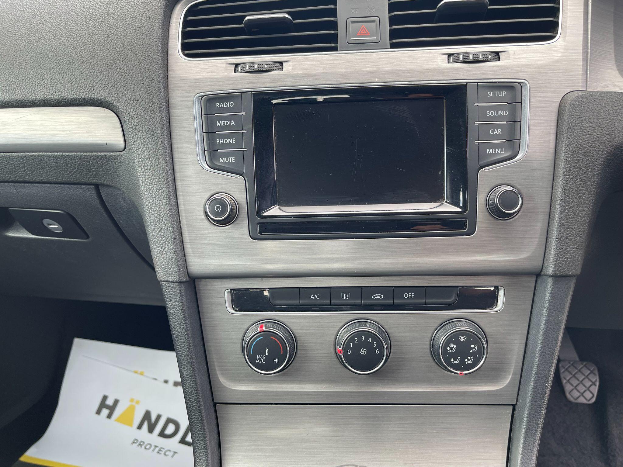 Volkswagen Golf view 31