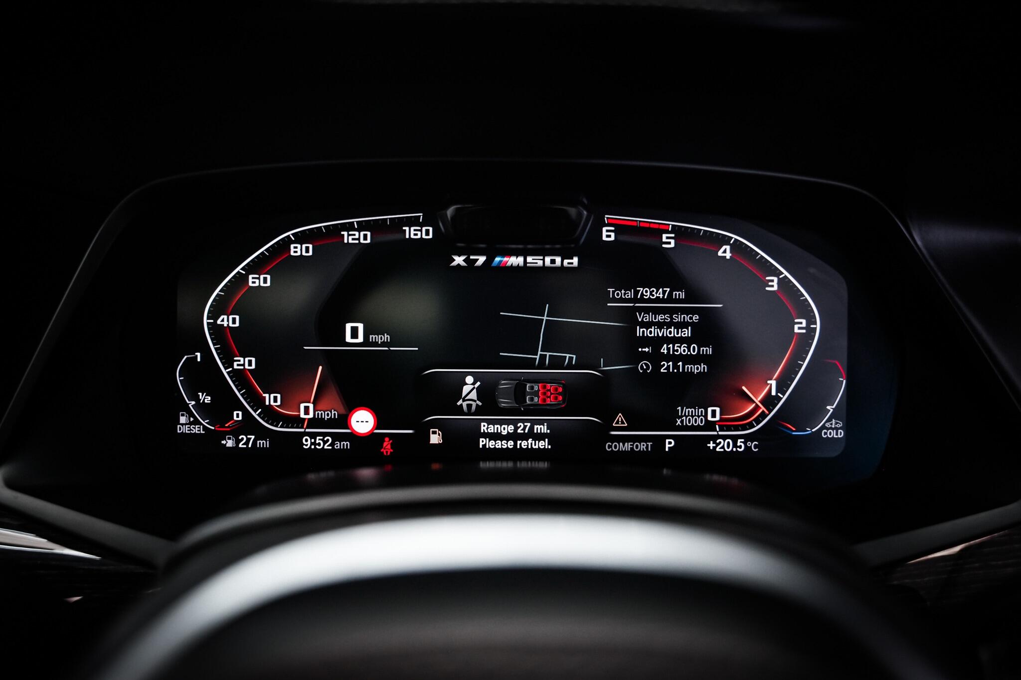 BMW X7 view 20
