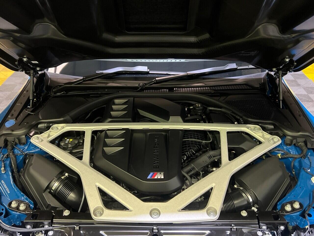 BMW M3 view 23