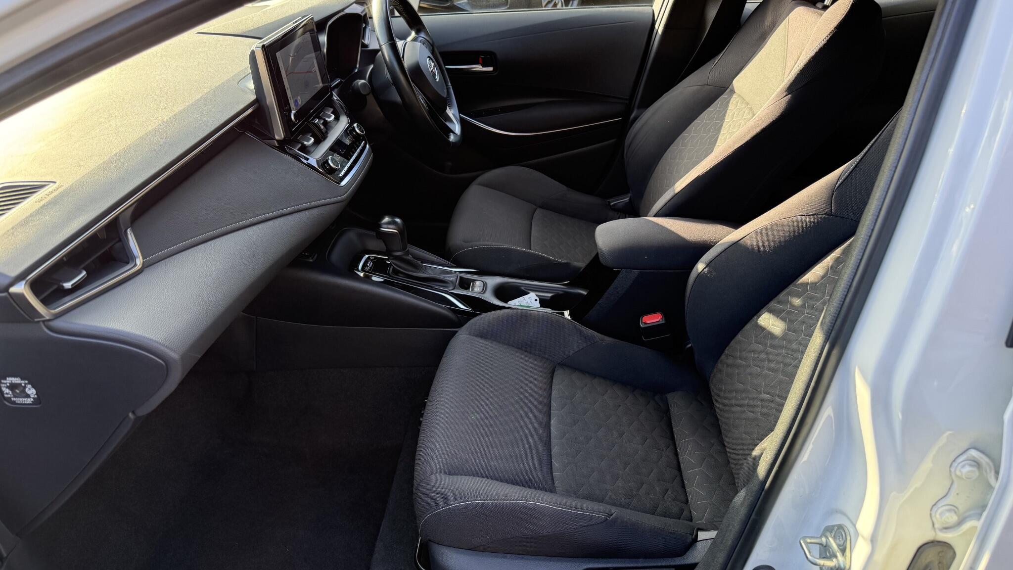 Toyota Corolla view 29