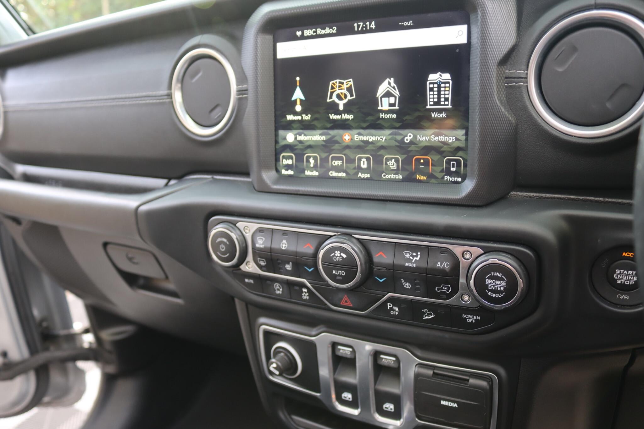 Jeep Wrangler view 48