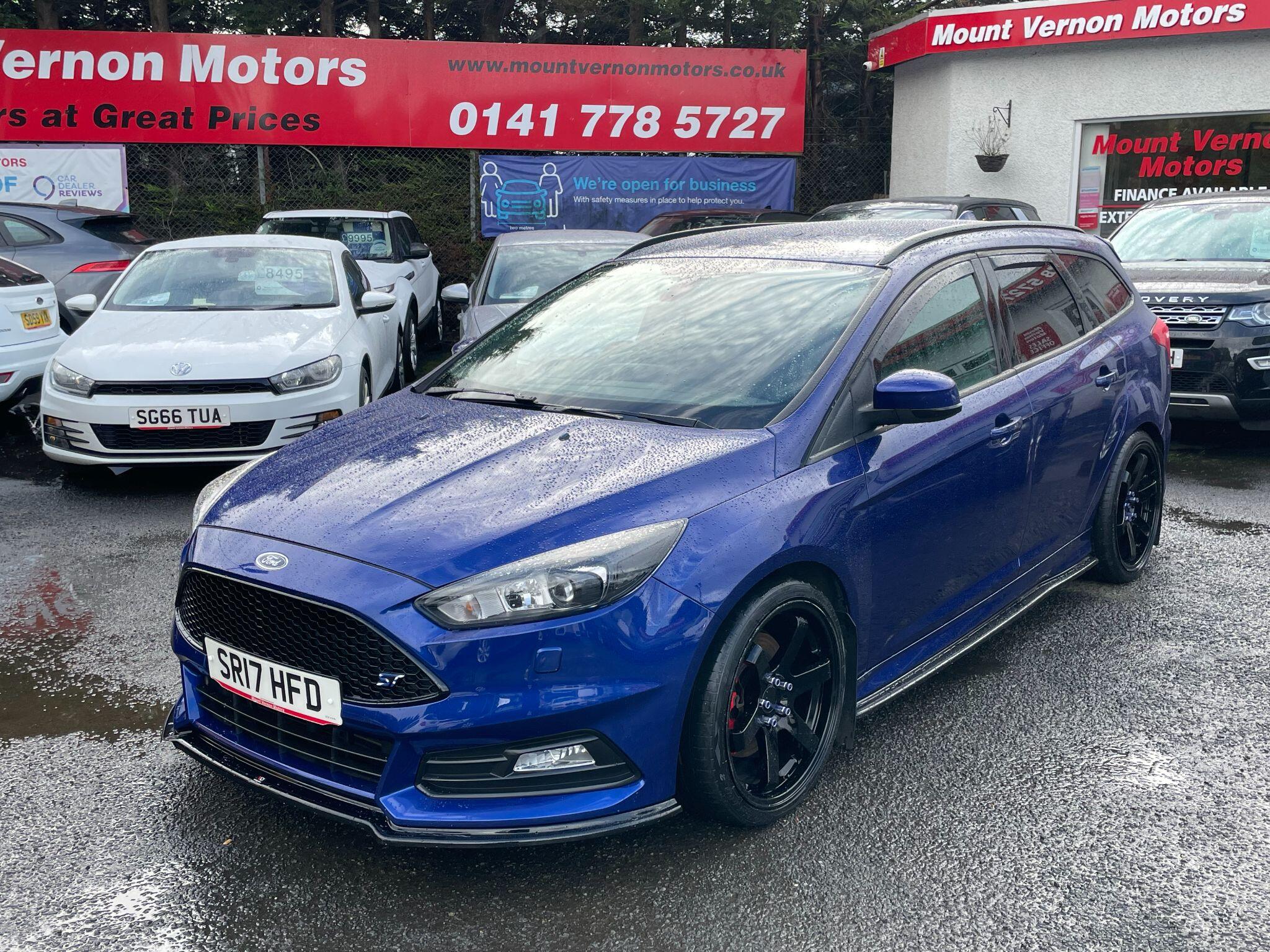 Ford Focus view 7