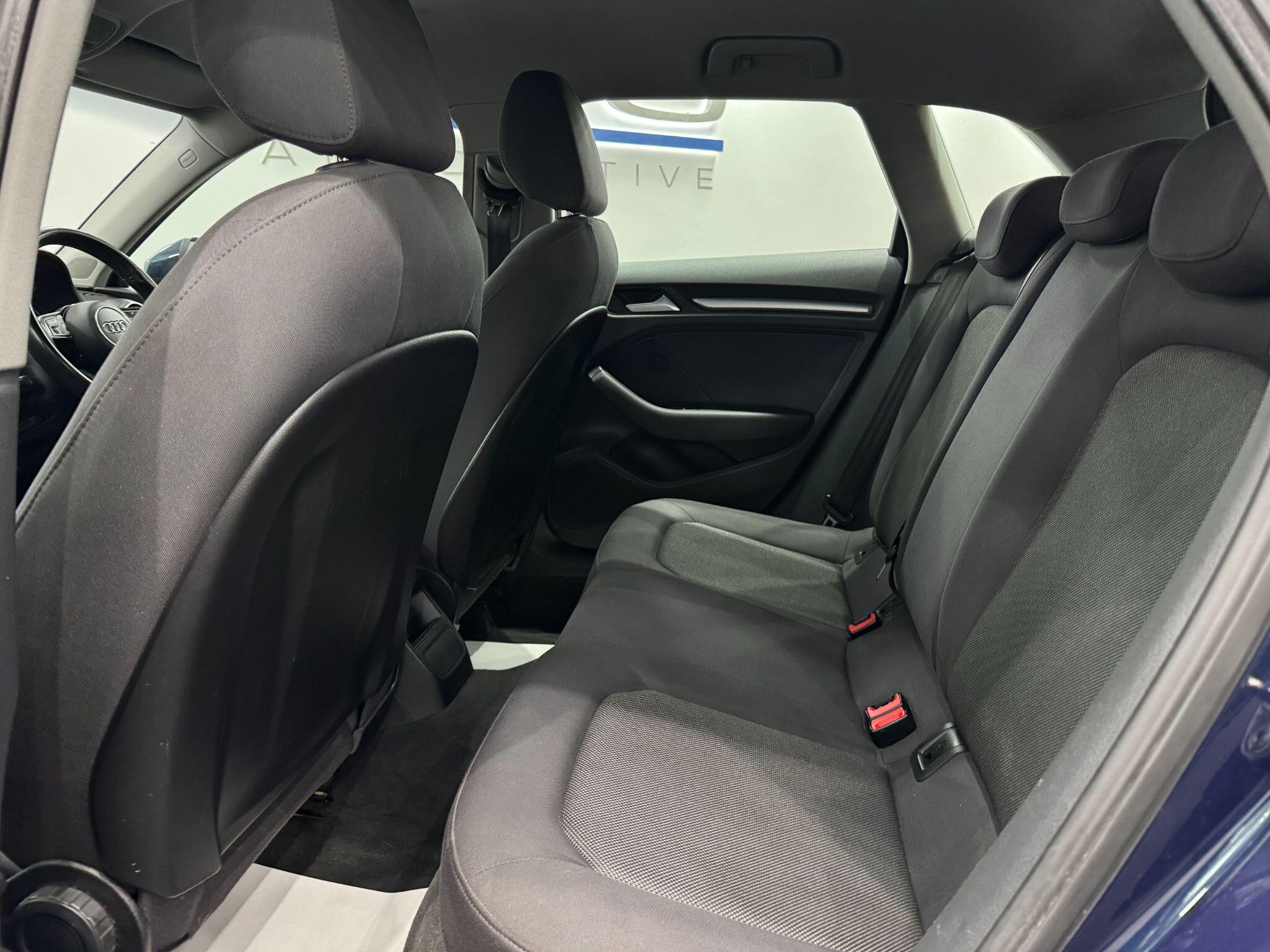 Audi A3 view 38