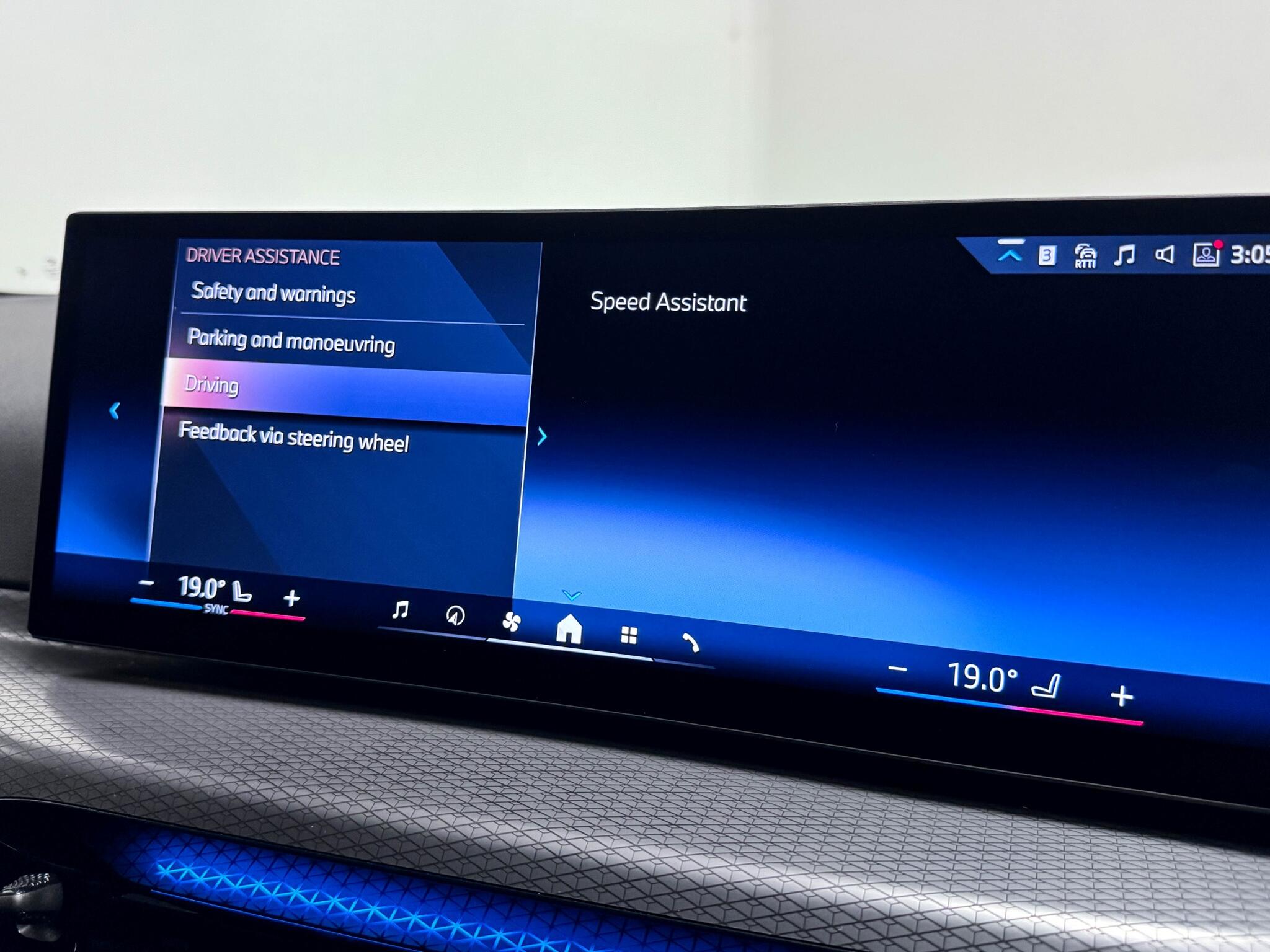 BMW 3 Series view 47