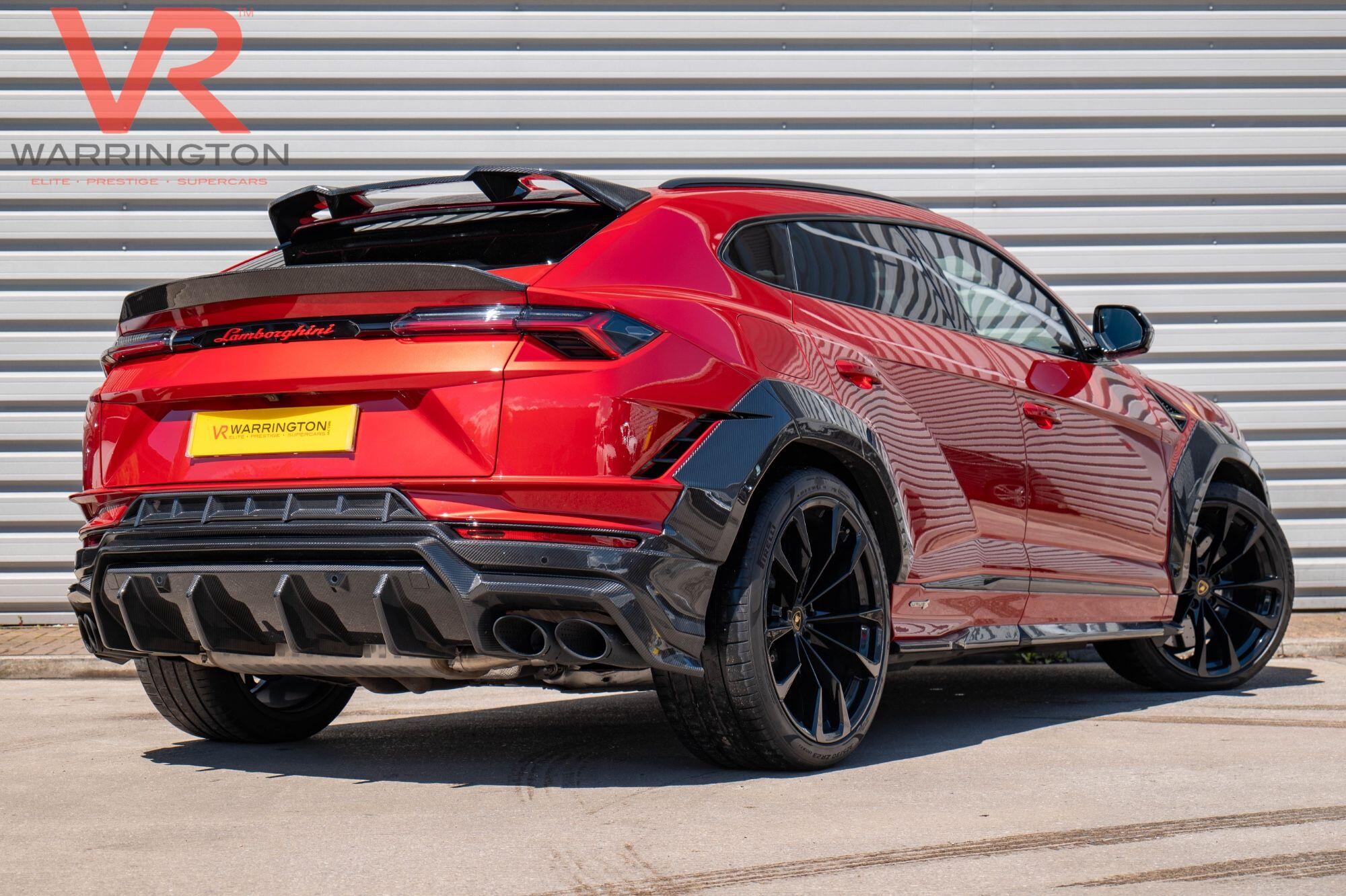 Lamborghini Urus view 21