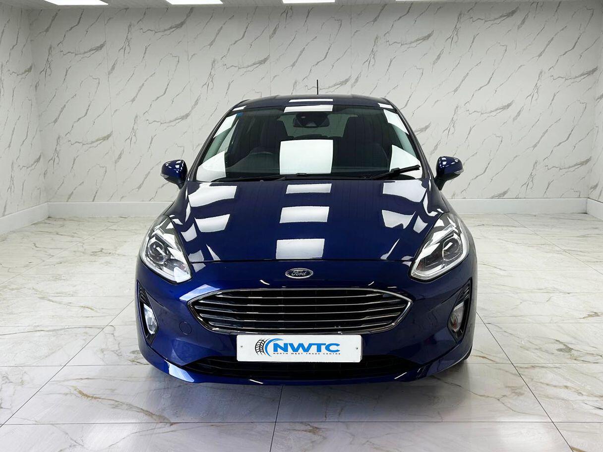 Ford Fiesta view 5