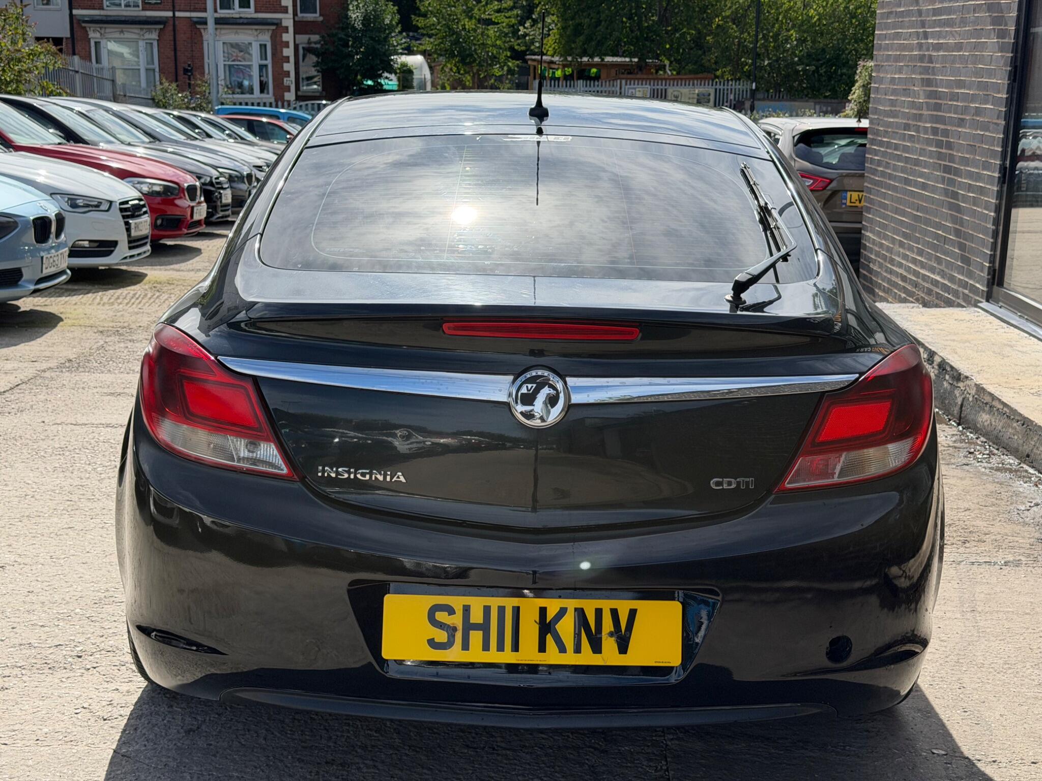 Vauxhall Insignia view 5