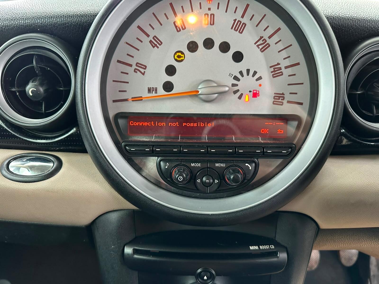 Mini Hatch view 30
