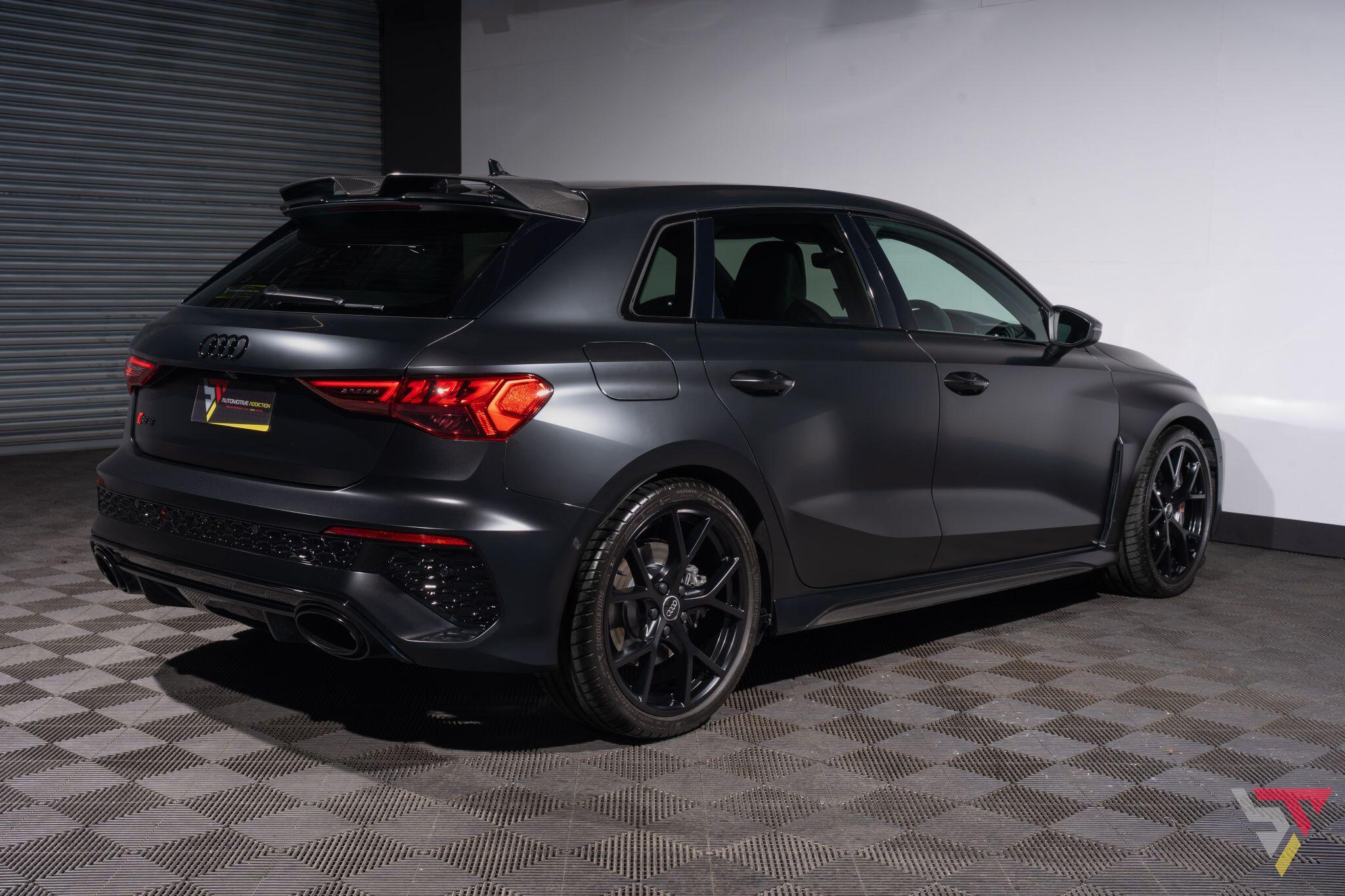 Audi RS3 view 34