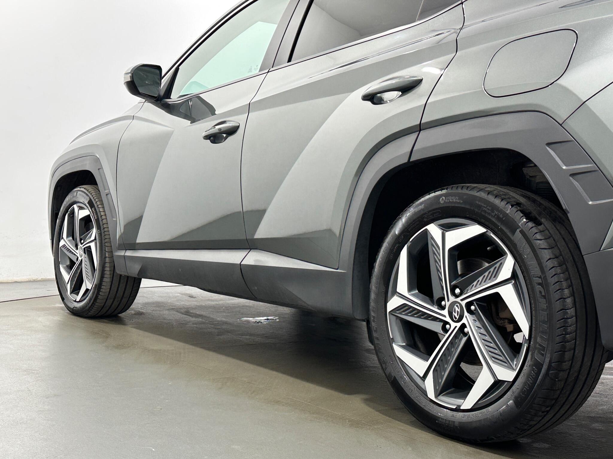 Hyundai Tucson view 48