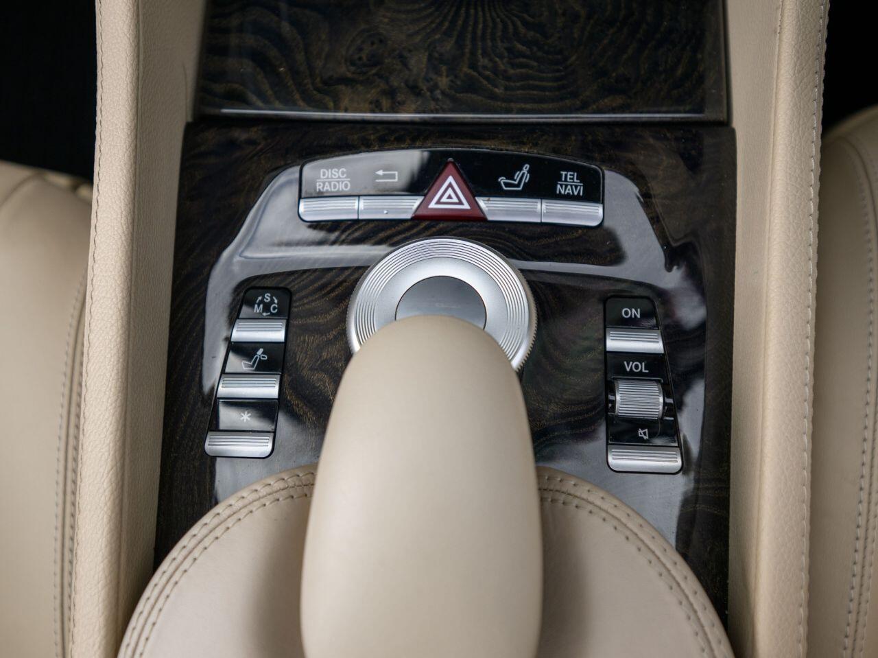 Mercedes-Benz CL view 29